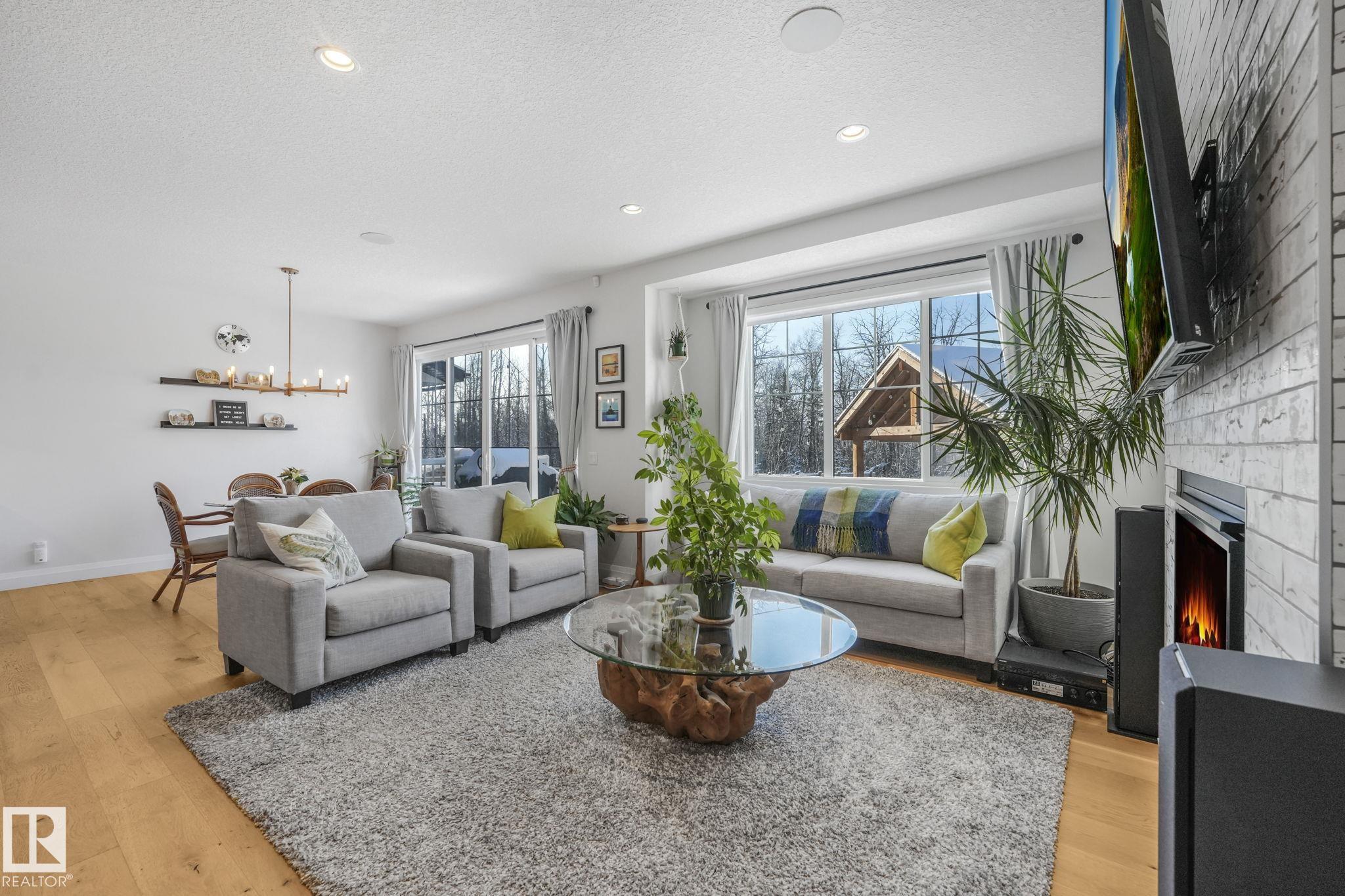 Picture for 2732 204 ST NW