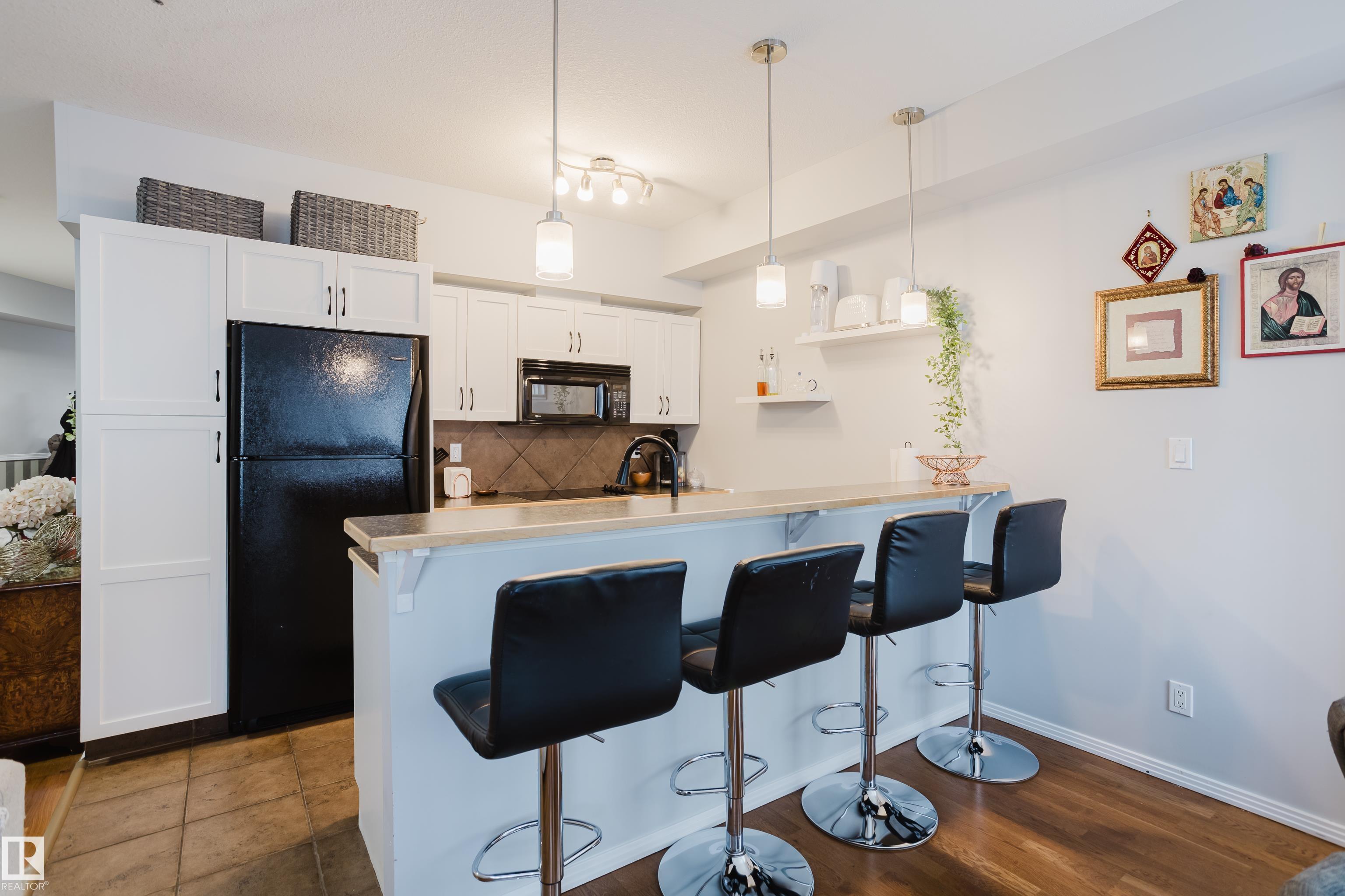 Photo 11 at 140 - 4827 104a Street NW, Empire Park, Edmonton