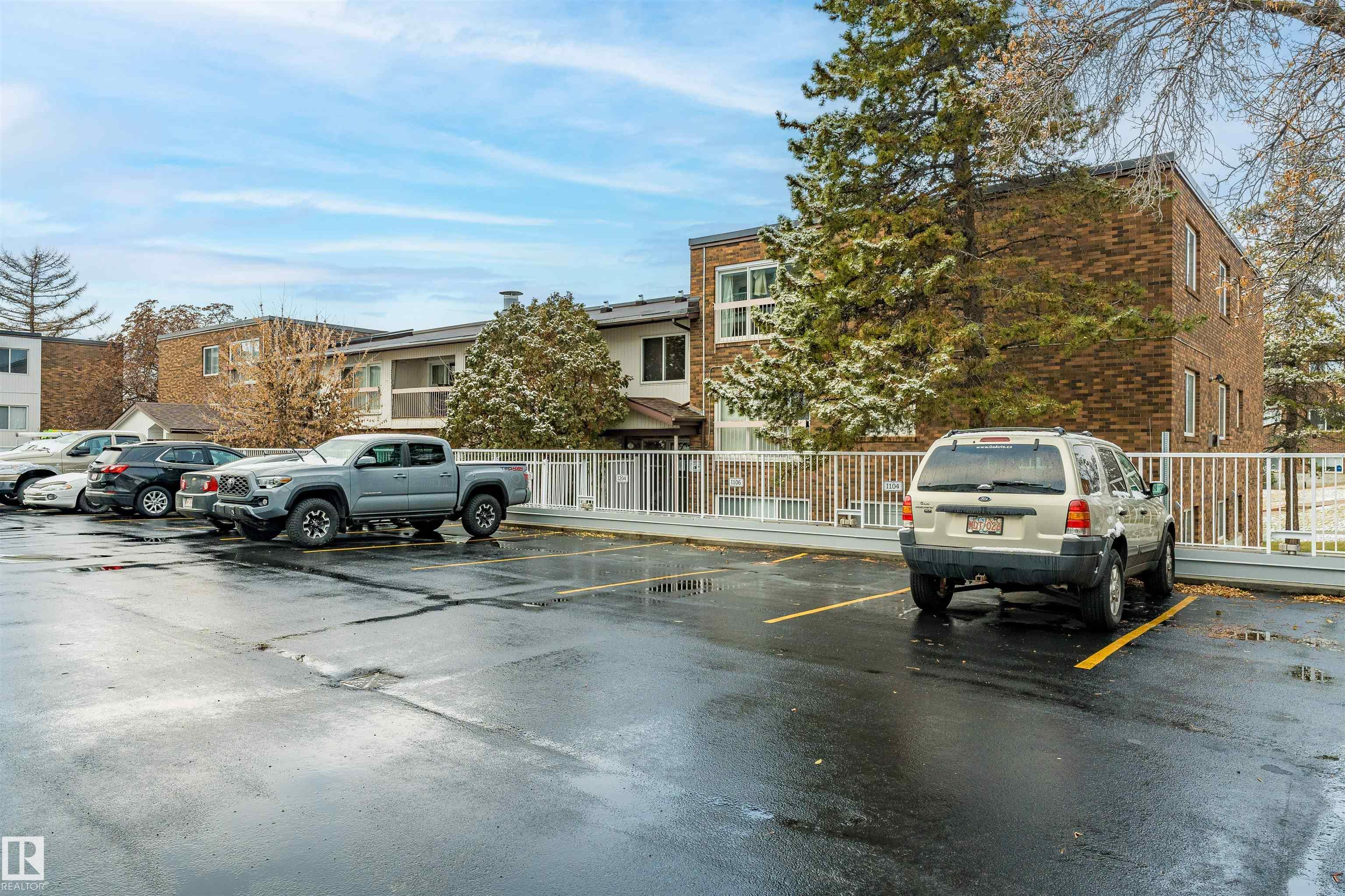 Picture for #202 11450 40 AV NW