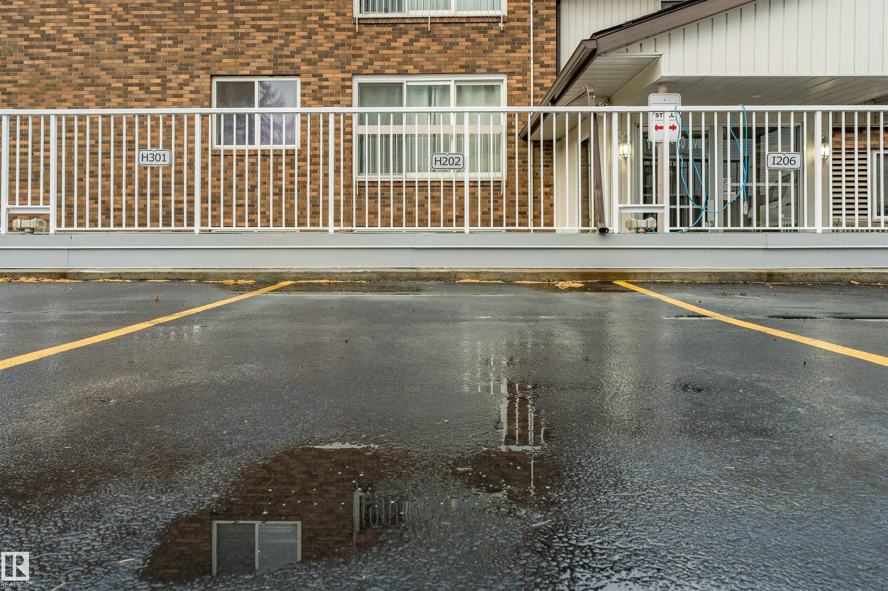 Picture for #202 11450 40 AV NW