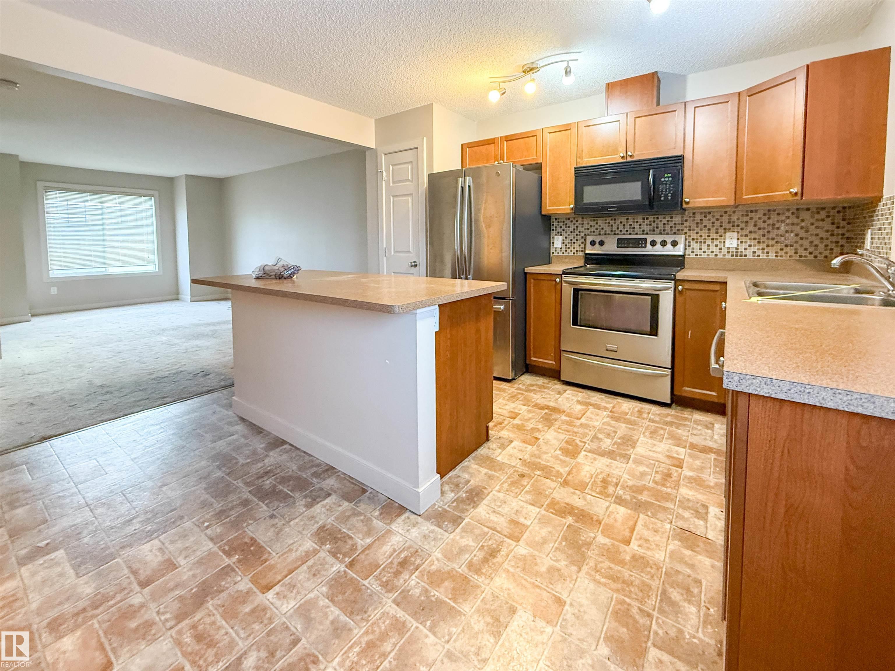 Picture for #31 6032 38 AV NW