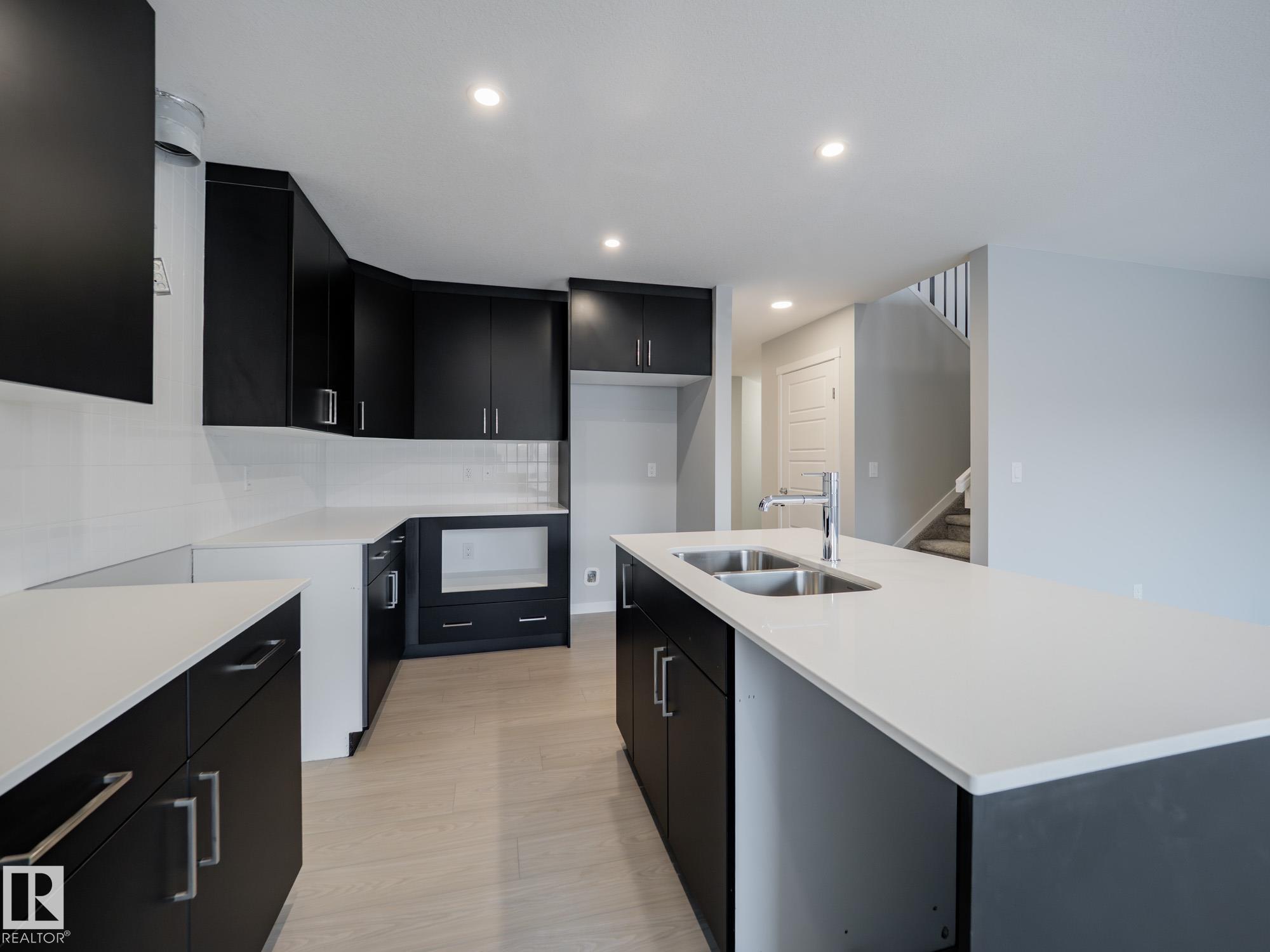 Photo 10 at 91 Rosewood Way, Riverside, St. Albert