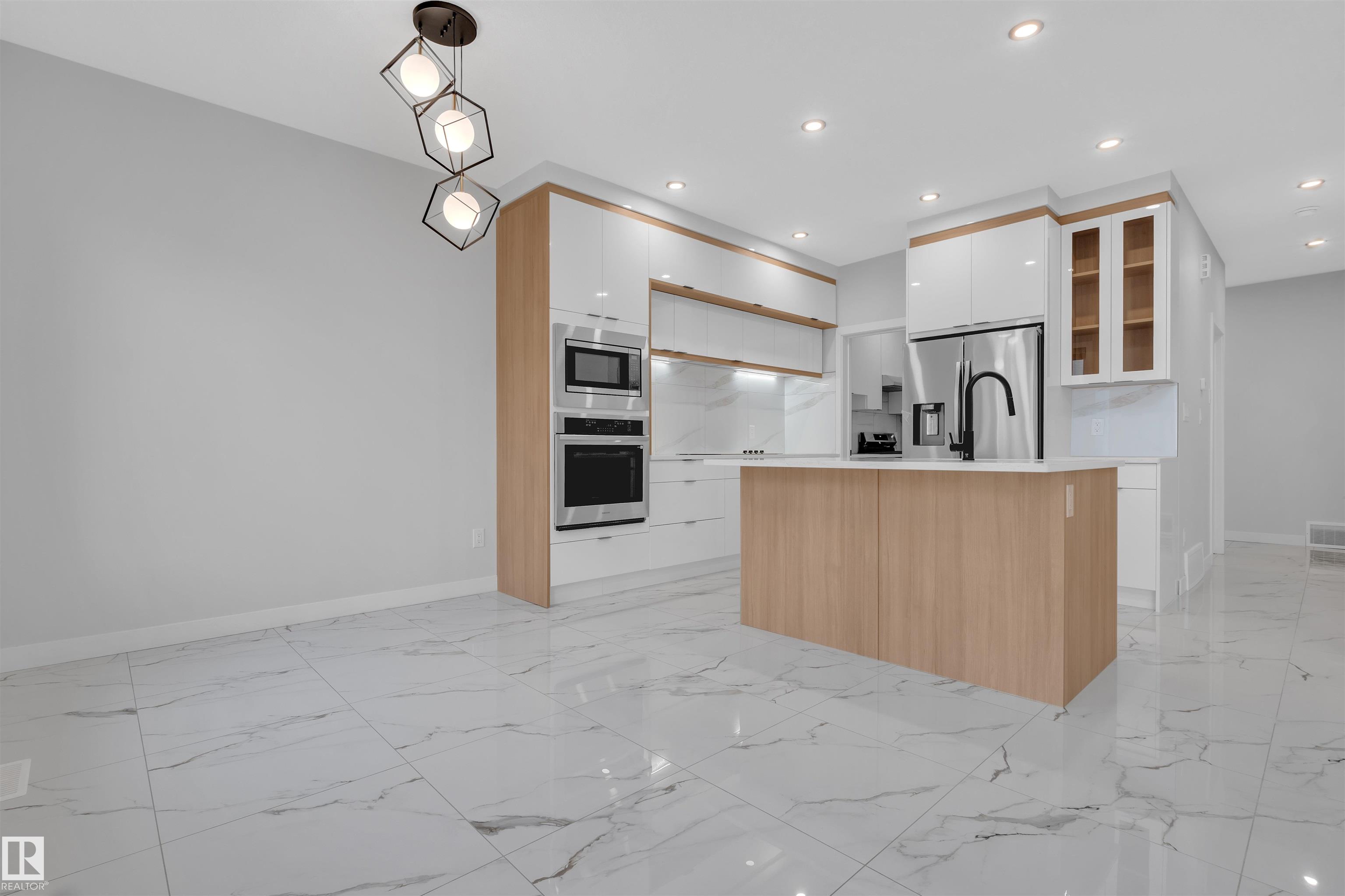 3516 41 Avenue, Azur, Beaumont