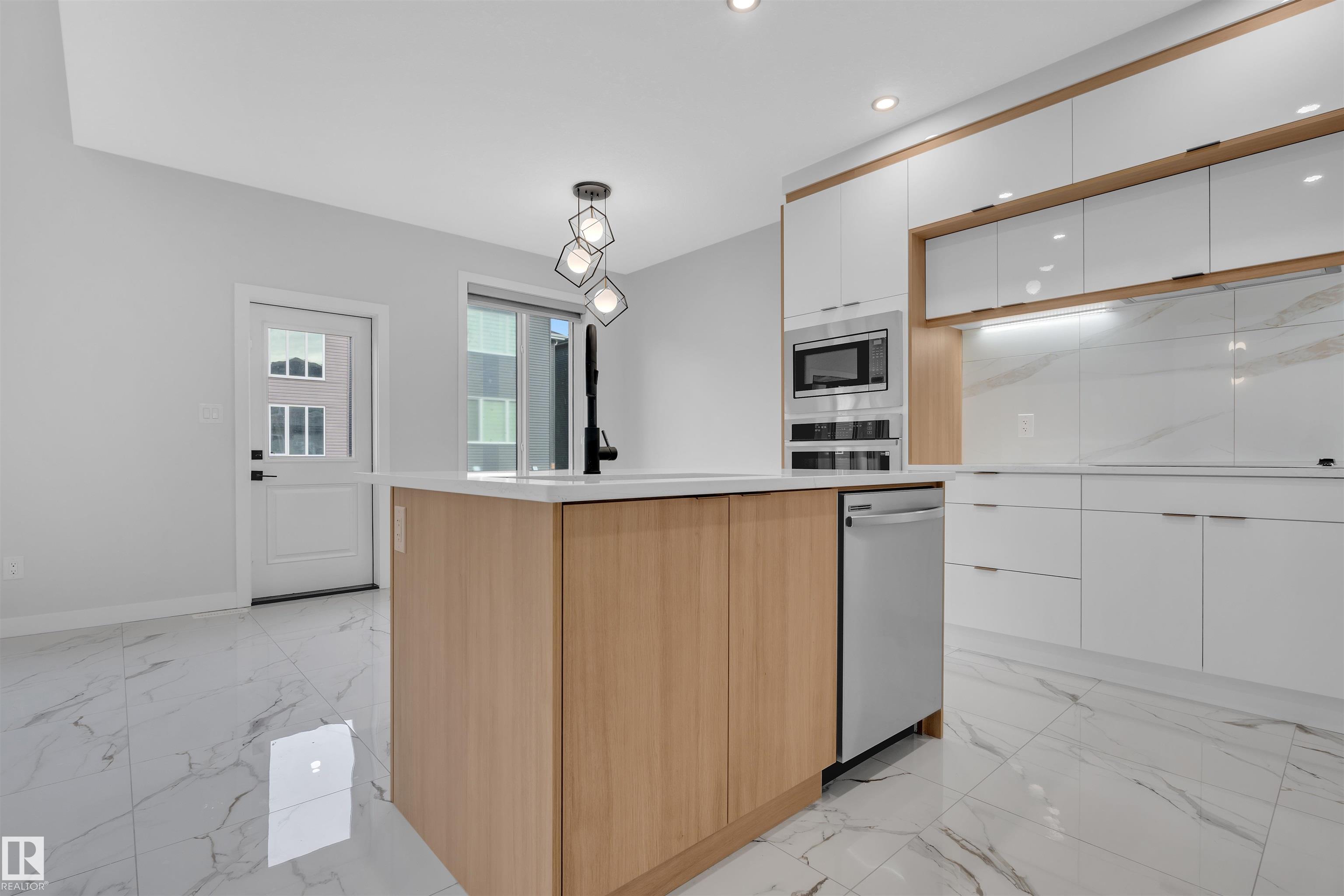 Photo 14 at 3516 41 Avenue, Azur, Beaumont