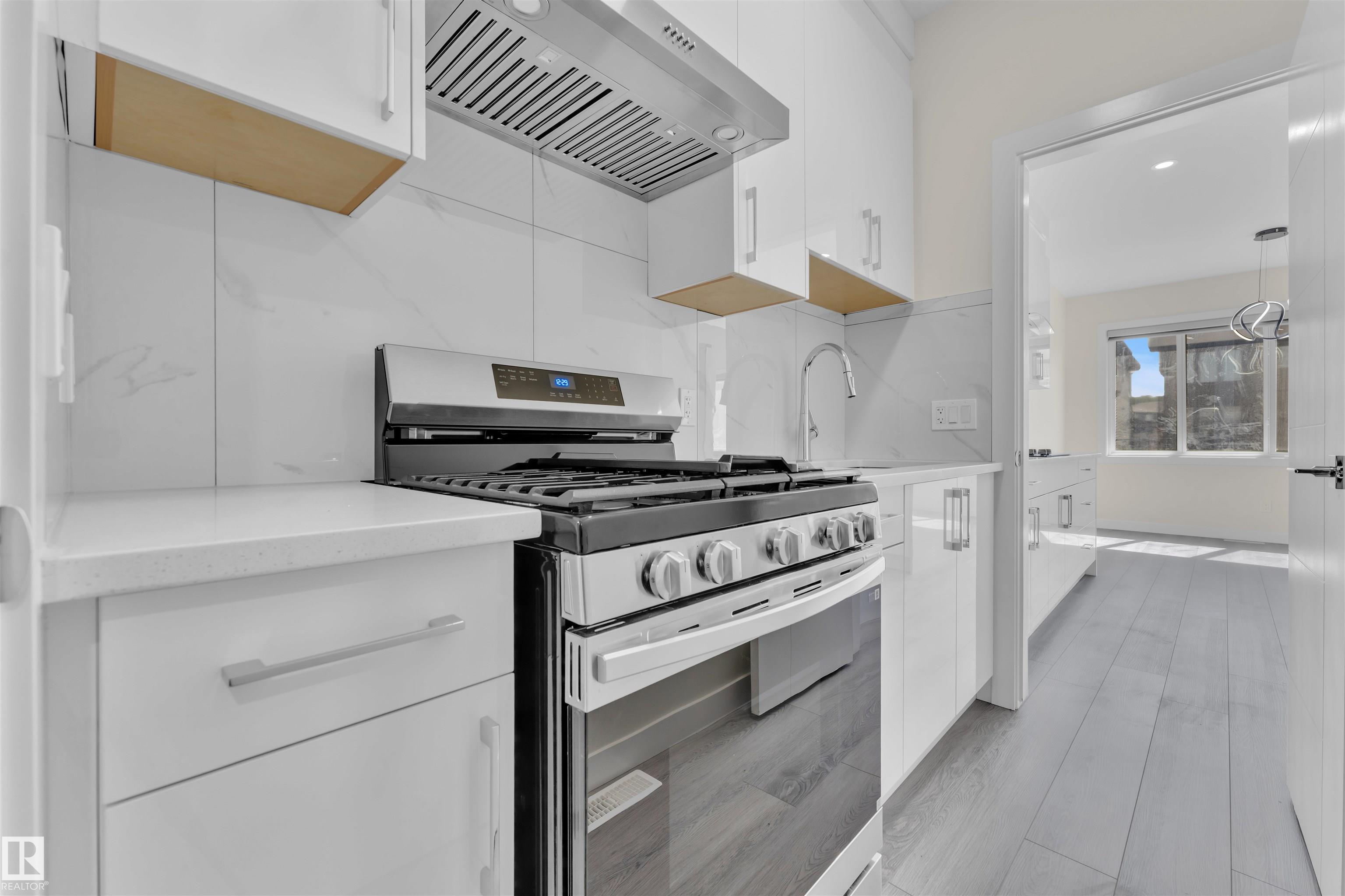 Photo 12 at 21 Westwyck Link, Fenwyck, Spruce Grove