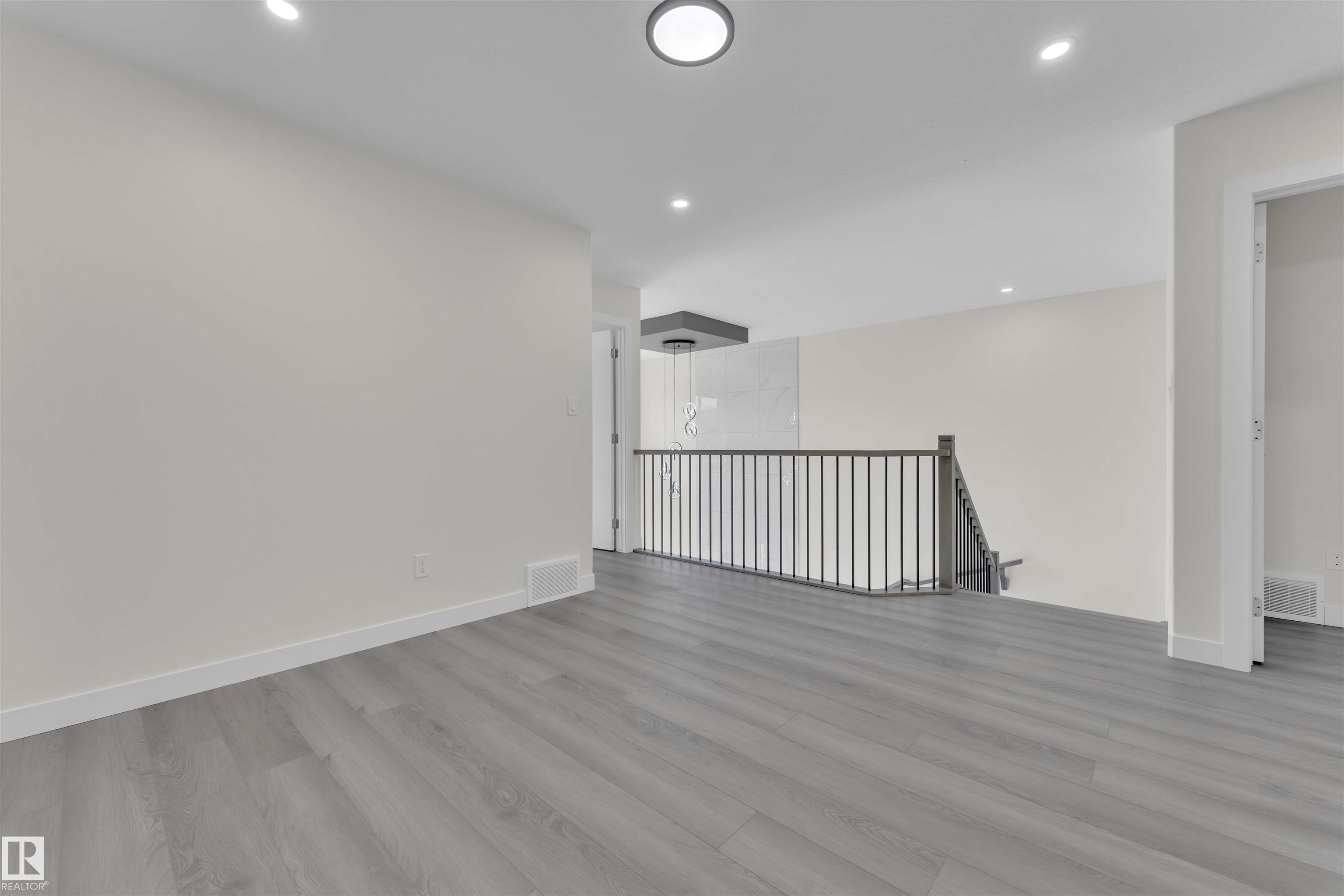 Photo 28 at 21 Westwyck Link, Fenwyck, Spruce Grove