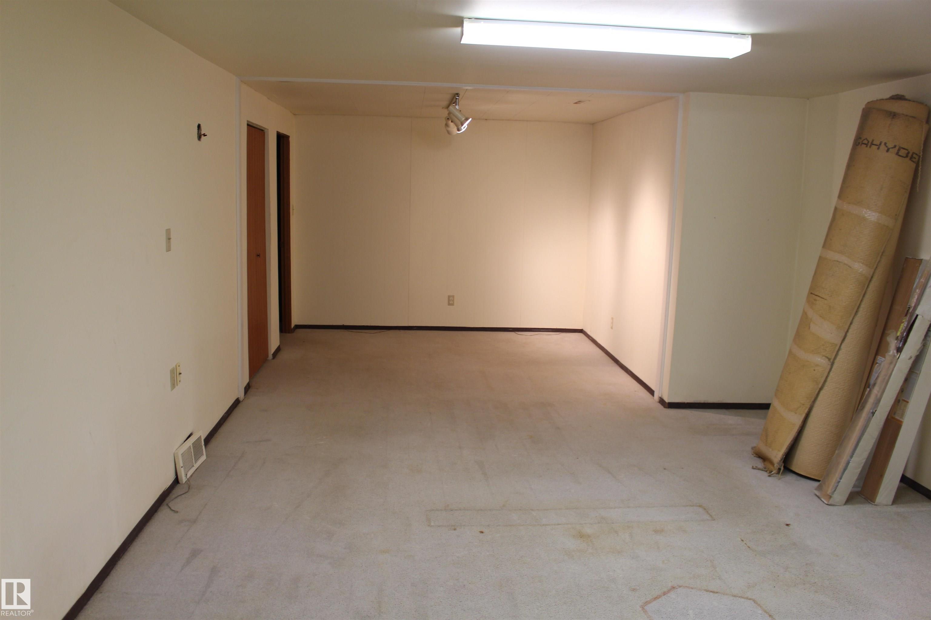 Photo 19 at 118 Corinthia Drive, Corinthia Park, Leduc