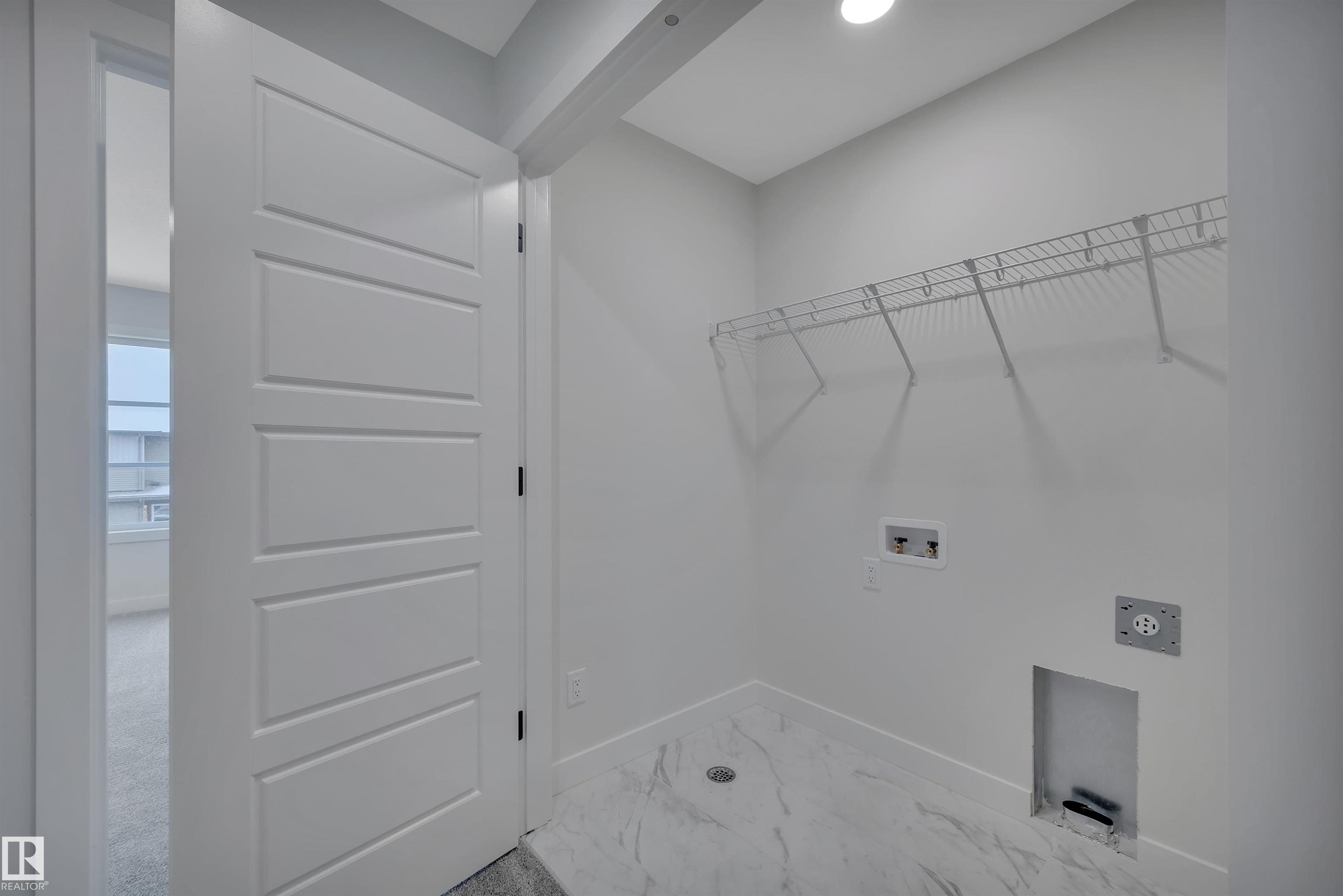 Photo 19 at 4 Resplendent Way, Riverside, St. Albert