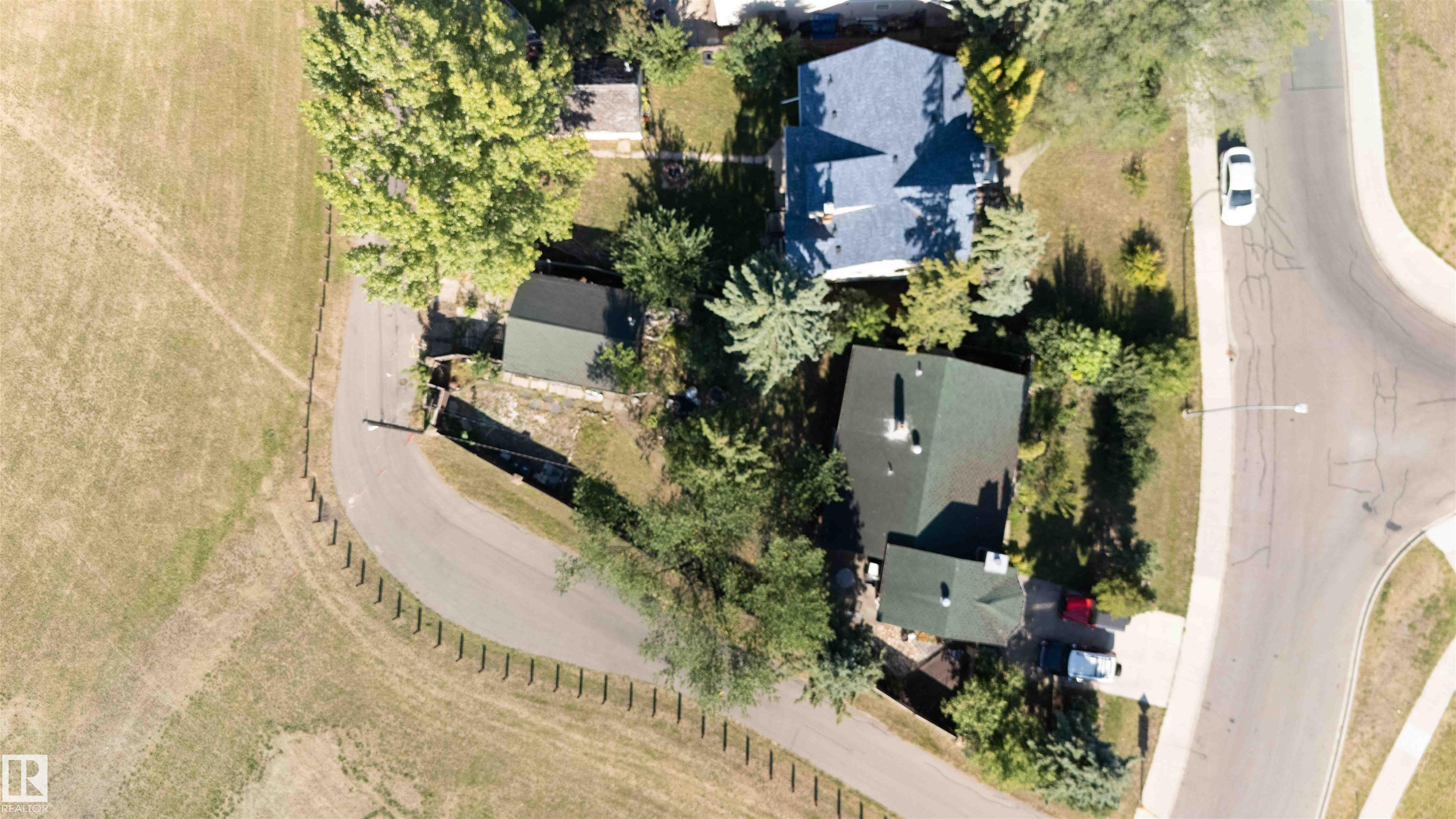 Photo 34 at 11022 110 Avenue NW, Queen Mary Park, Edmonton