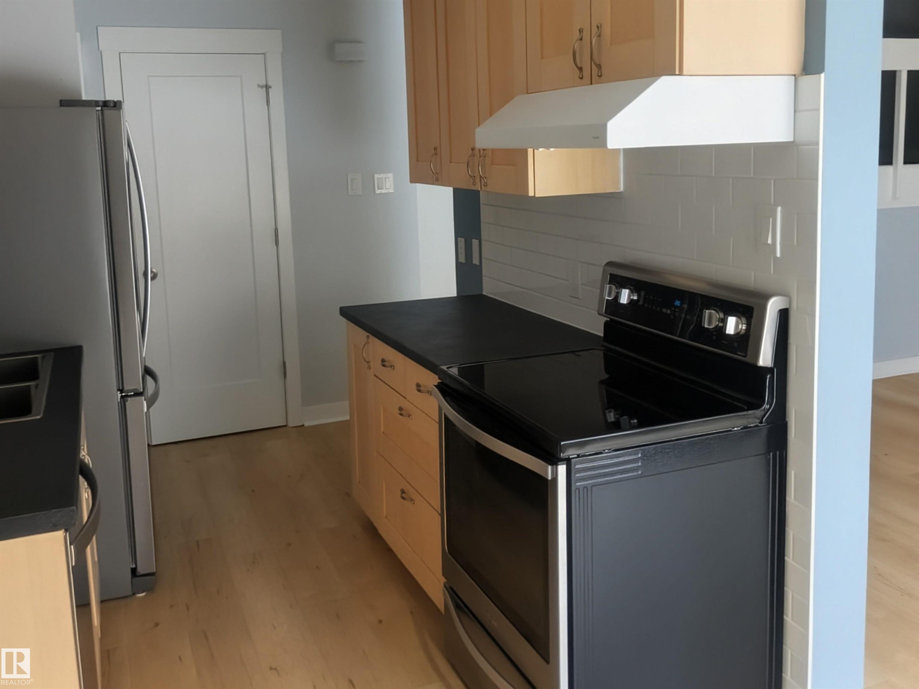 Picture for #J 16405 89 AV NW