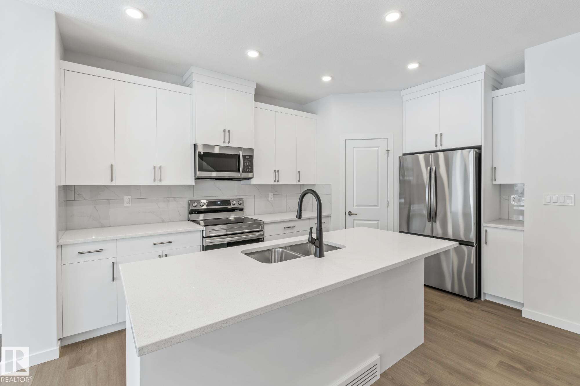 Picture for 18109 74 ST NW