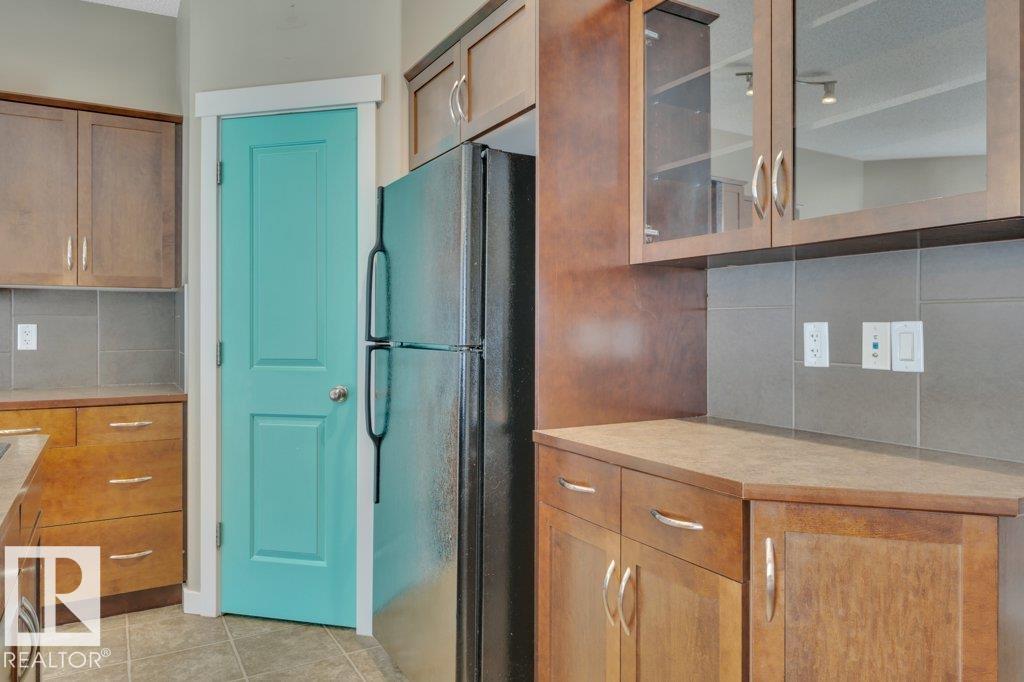 Photo 12 at 3054 Spence Wynd SW, Summerside, Edmonton