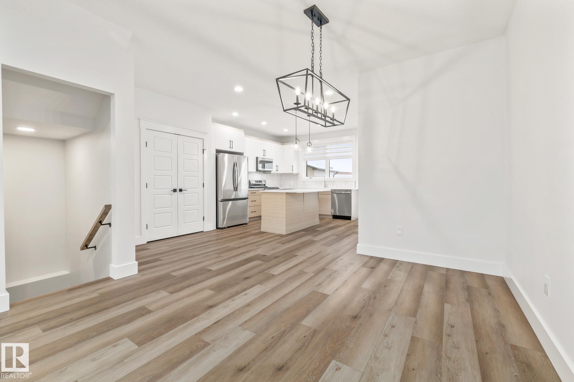 Photo 15 at 10225 92a Avenue, Morinville