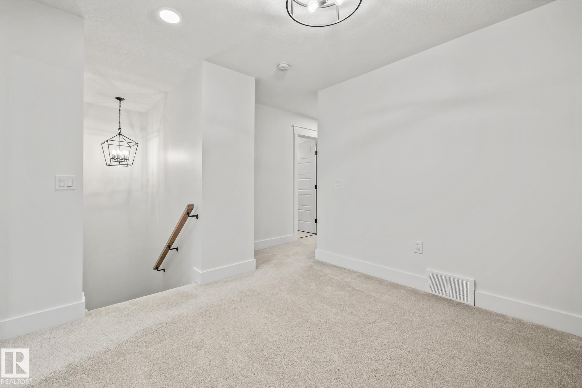 Photo 23 at 10225 92a Avenue, Morinville