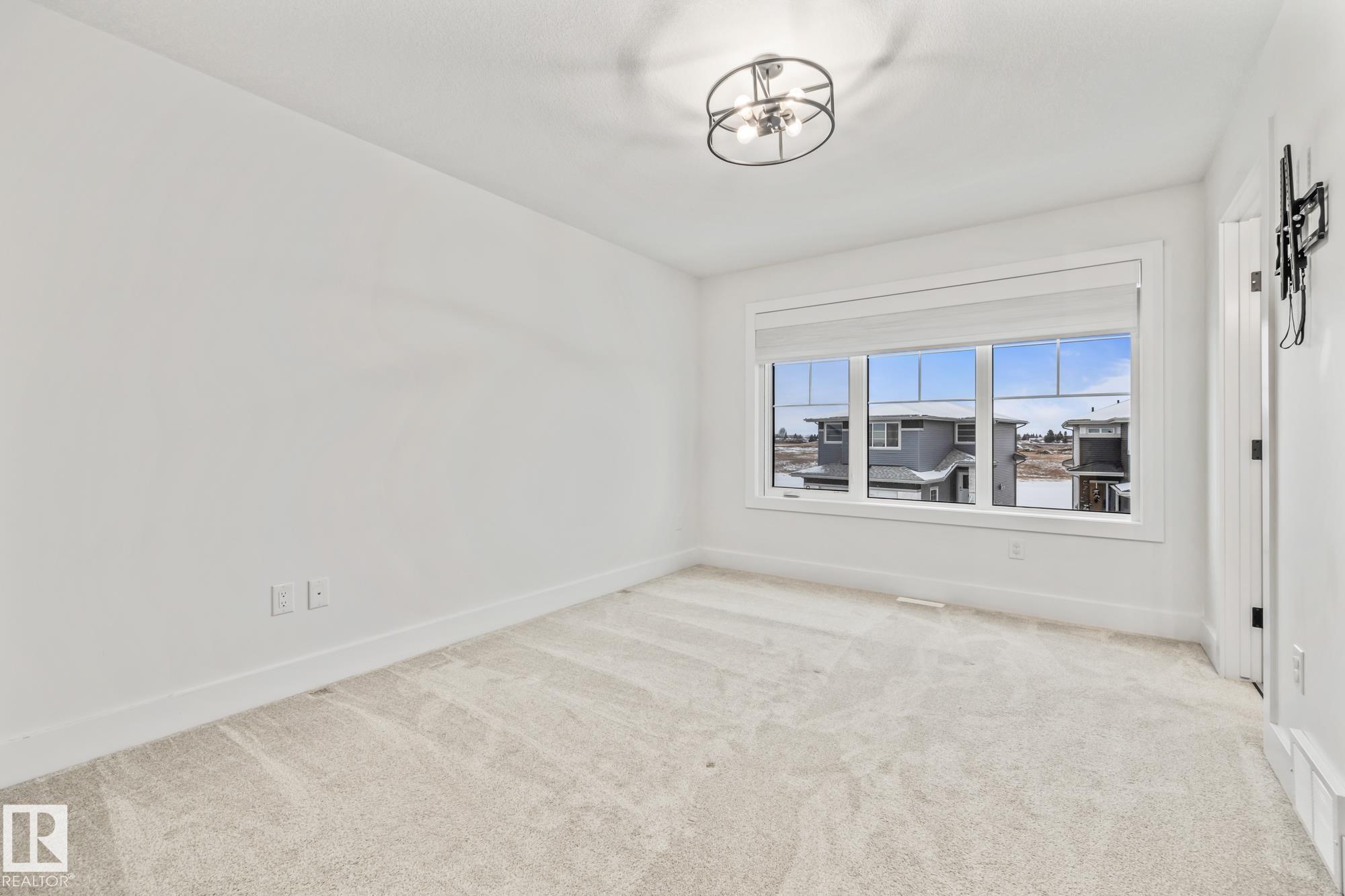 Photo 27 at 10225 92a Avenue, Morinville