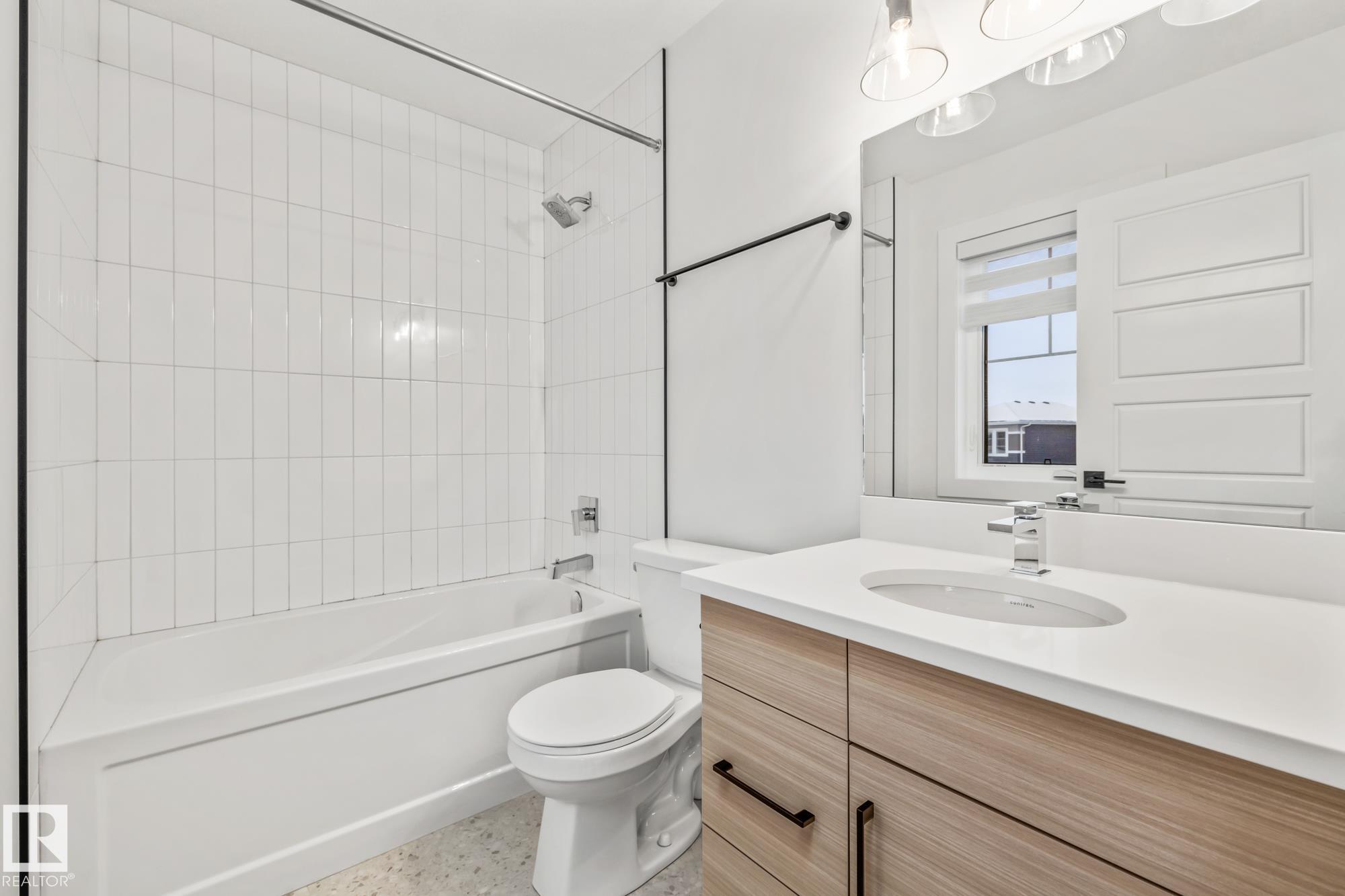 Photo 30 at 10225 92a Avenue, Morinville