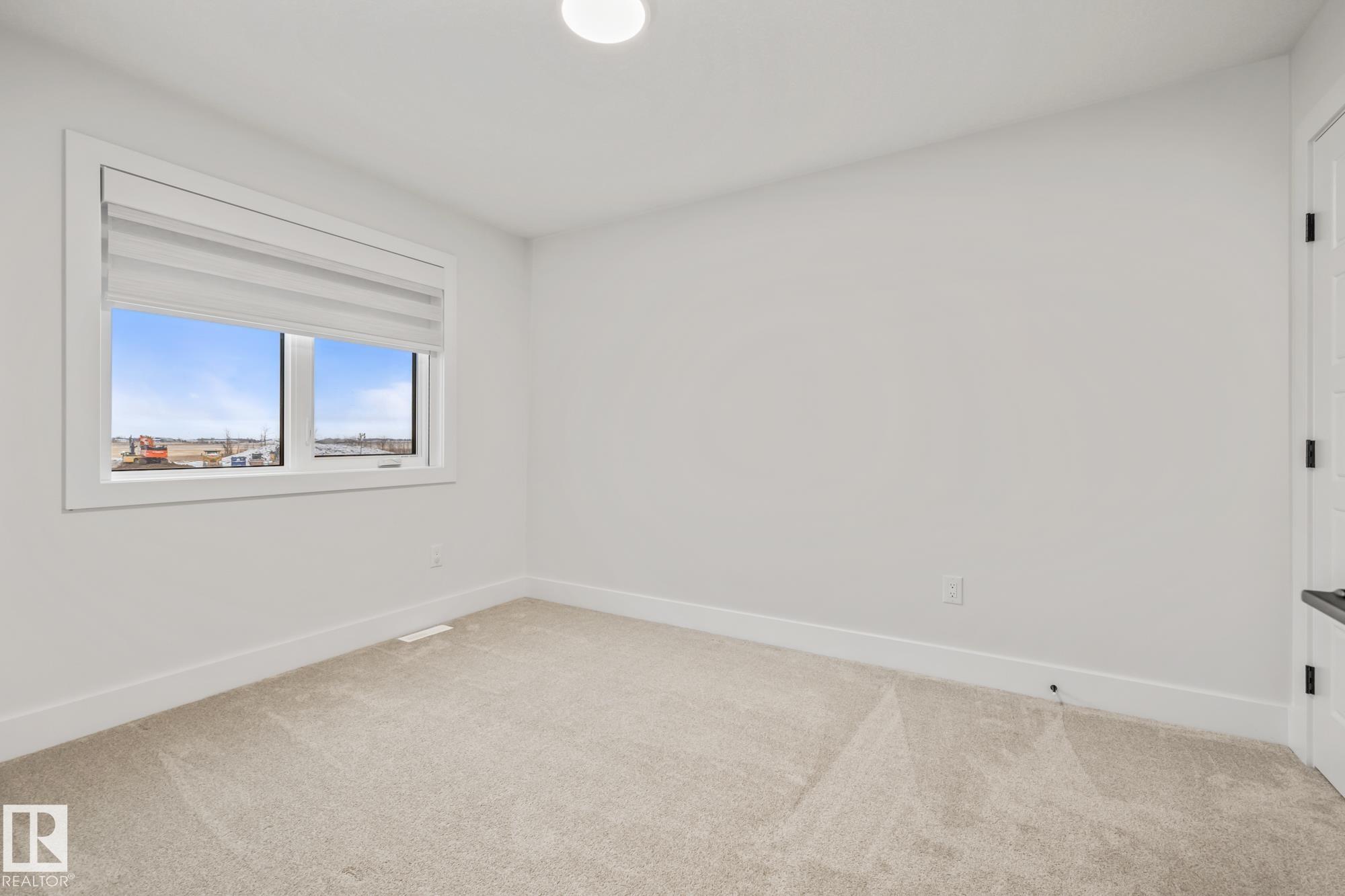 Photo 32 at 10225 92a Avenue, Morinville