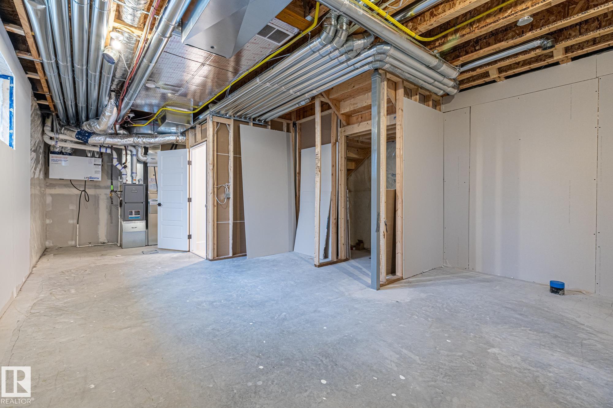 Photo 38 at 10225 92a Avenue, Morinville