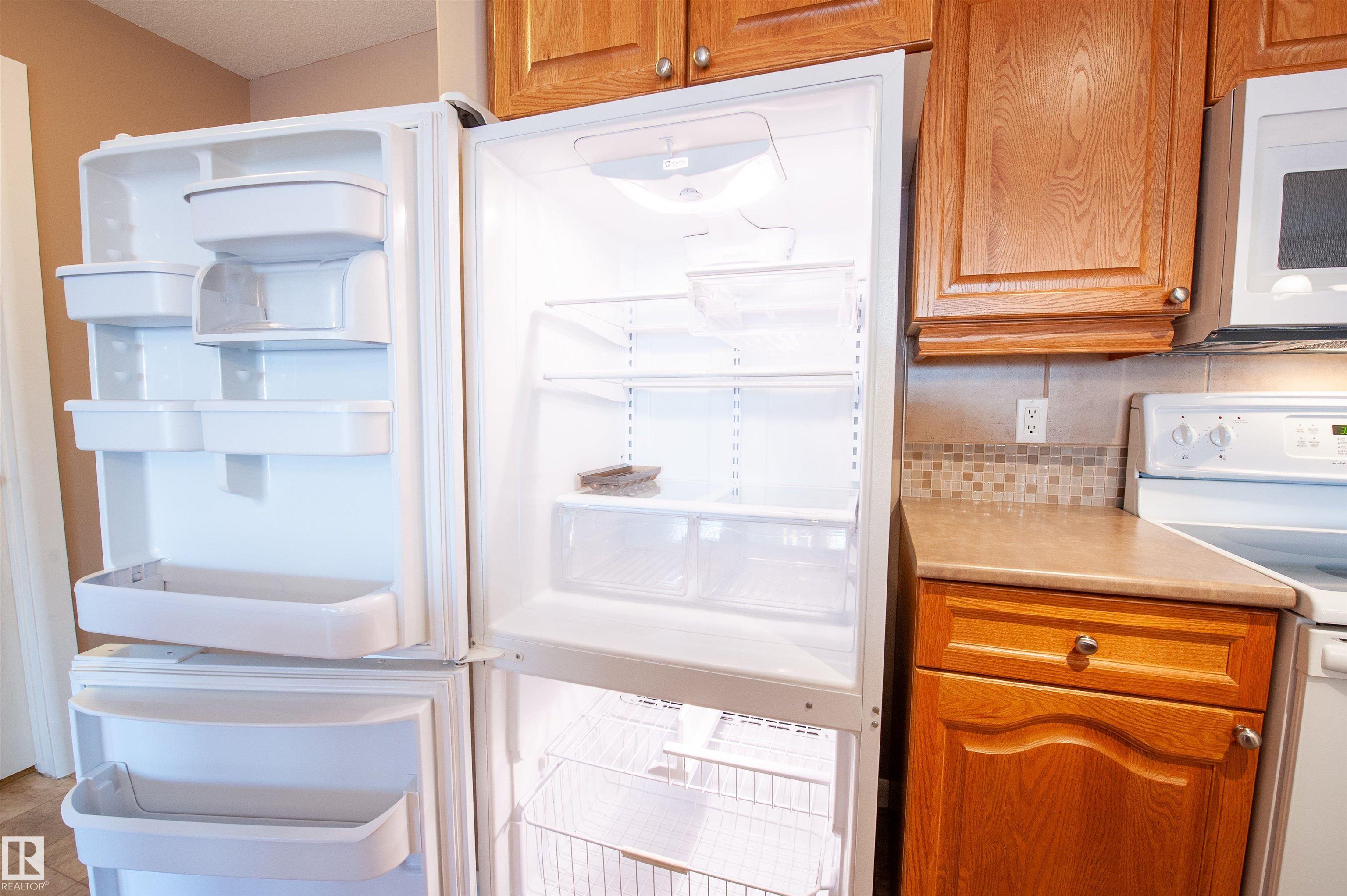 Photo 9 at 116 - 300 Palisades Way, Centennial Village, Sherwood Park