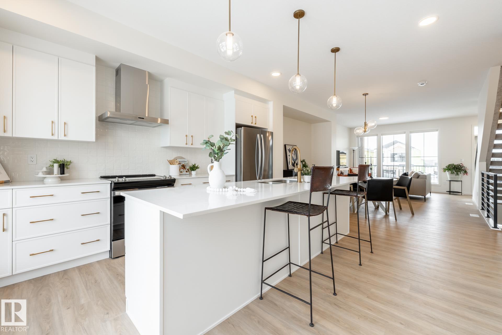 7529 Klapstein Link SW, Keswick, Edmonton