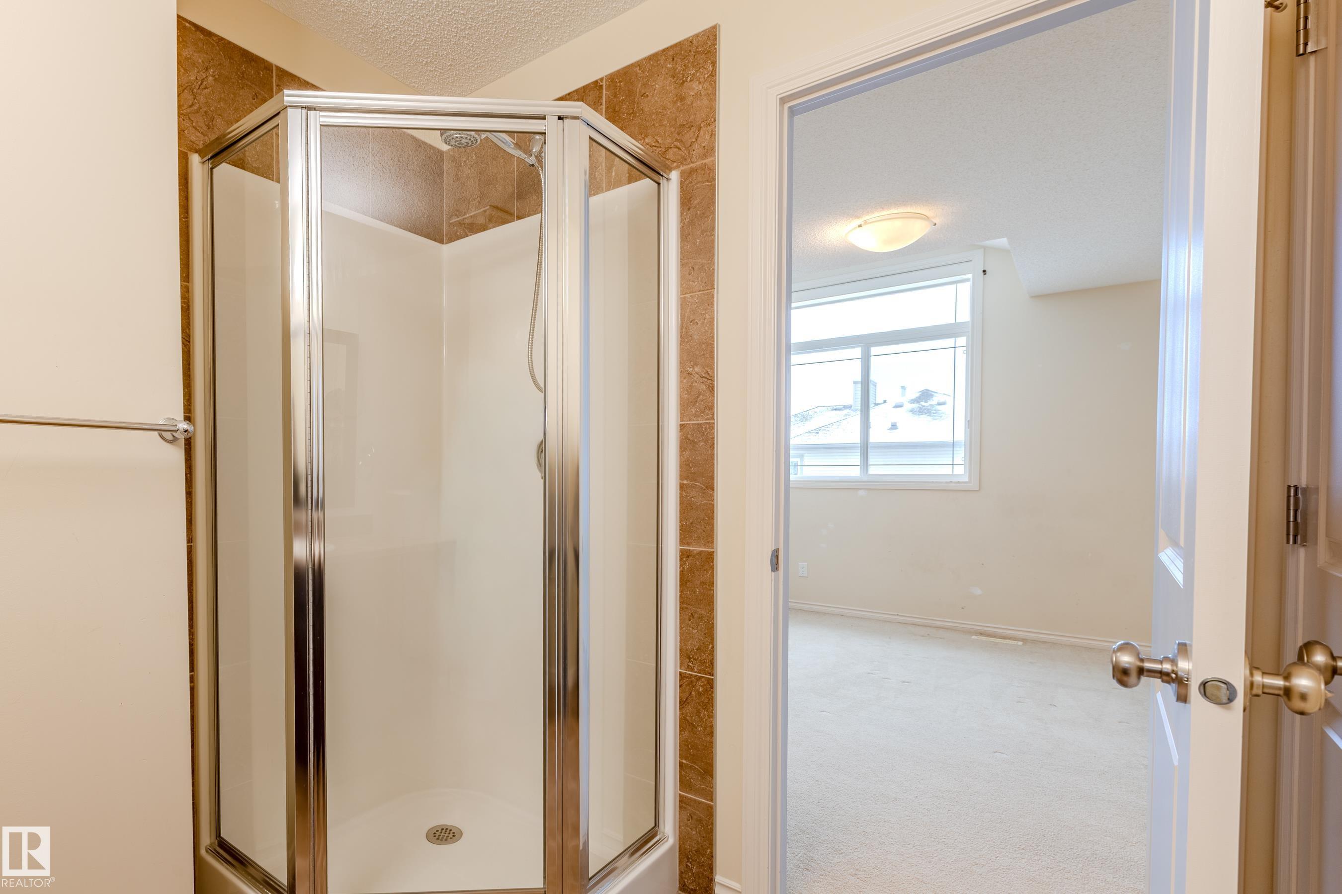 Photo 14 at 28 - 9511 102 Avenue, Morinville