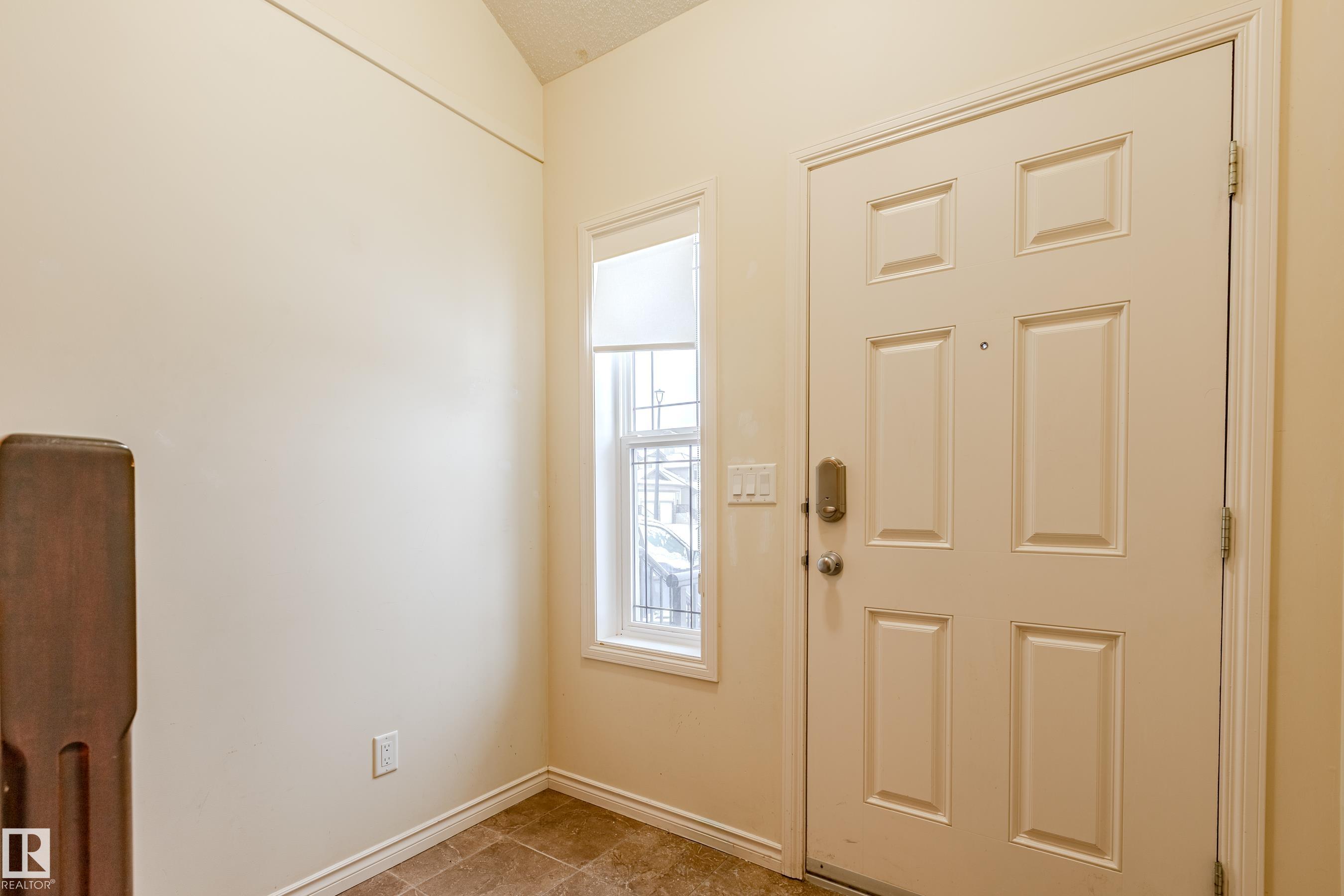 Photo 20 at 28 - 9511 102 Avenue, Morinville