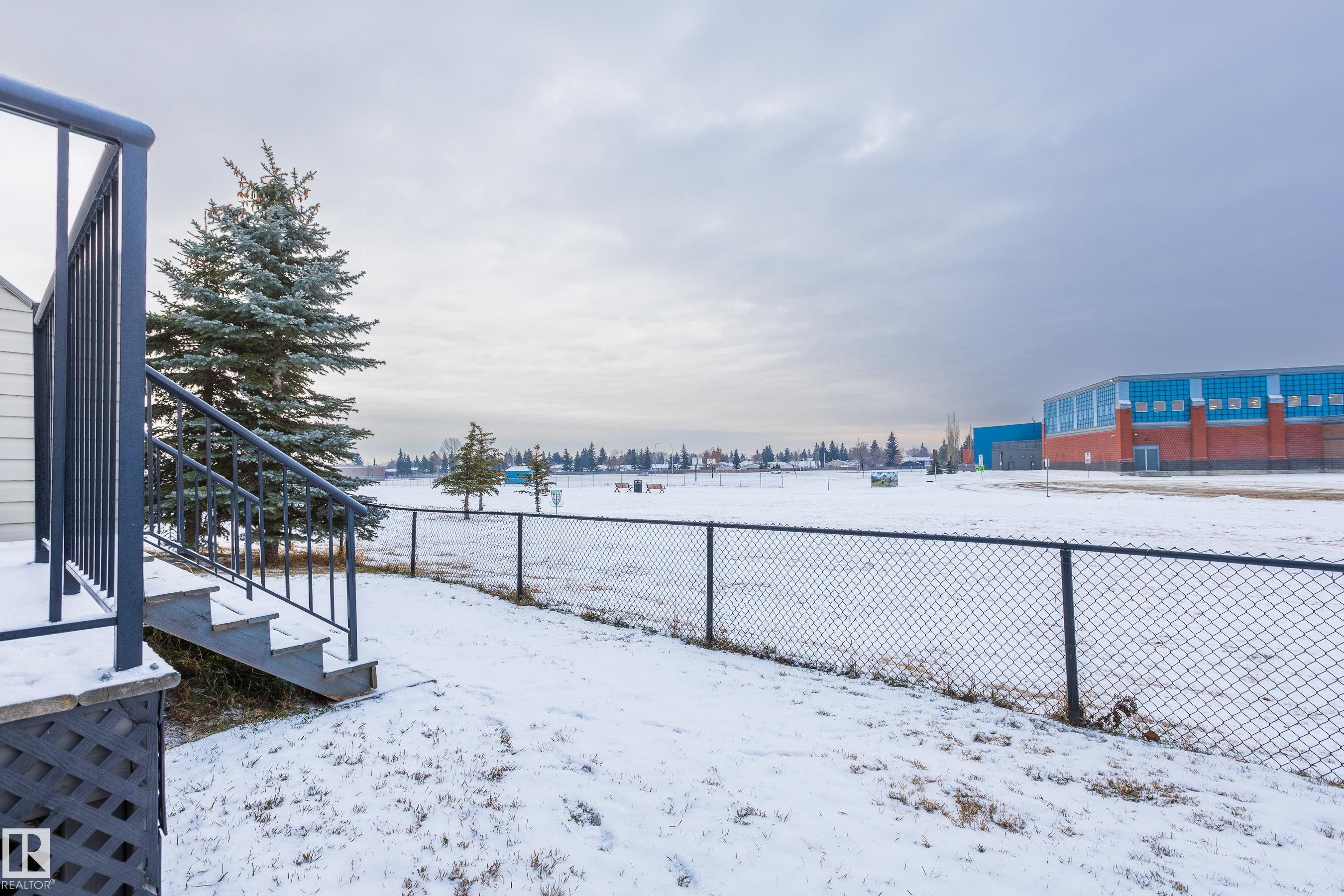 Photo 28 at 28 - 9511 102 Avenue, Morinville