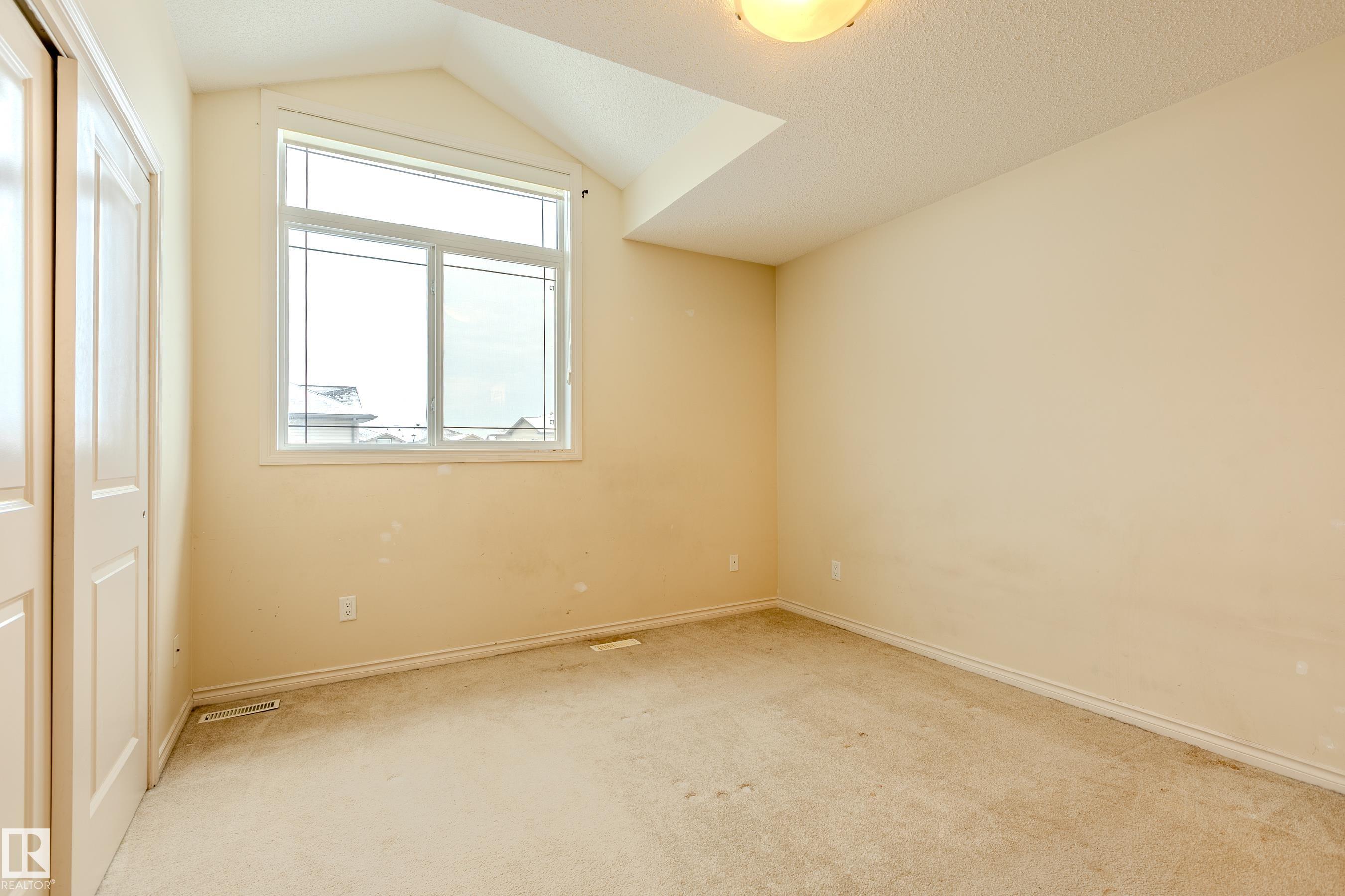 Photo 10 at 28 - 9511 102 Avenue, Morinville