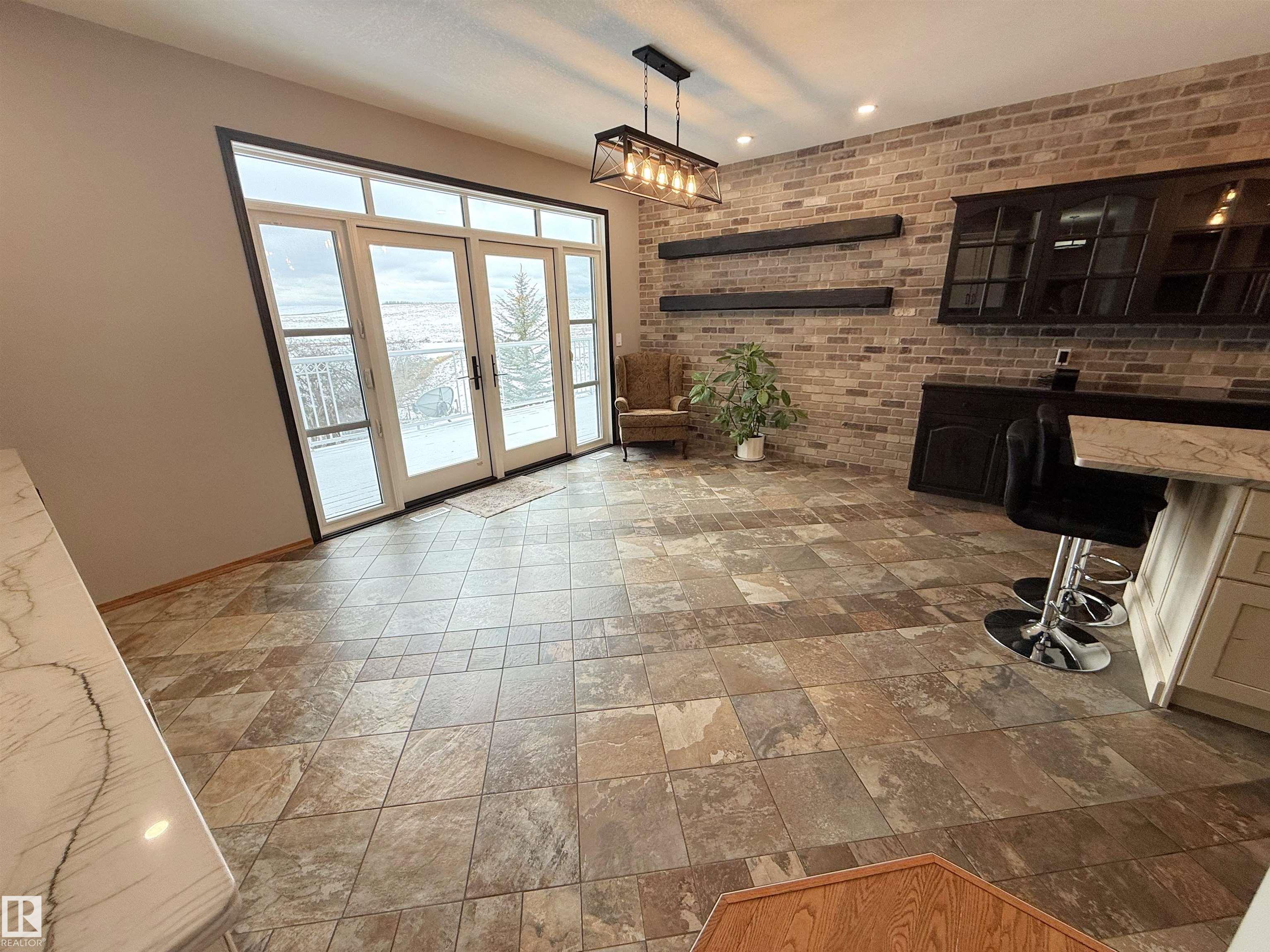 Photo 13 at 5 - 2022 Parkland Drive, Marrakesh Properties, Rural Parkland County