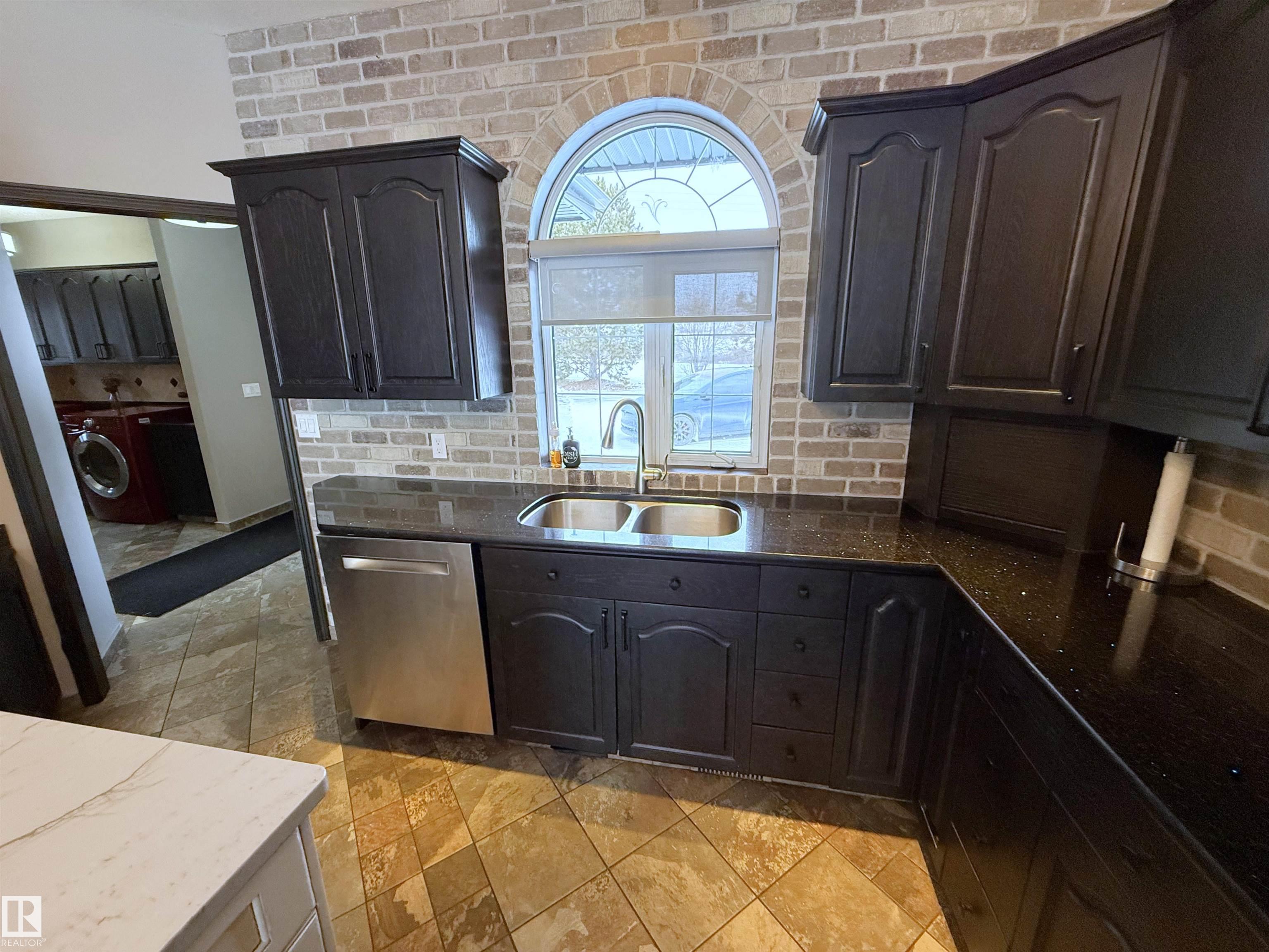 Photo 18 at 5 - 2022 Parkland Drive, Marrakesh Properties, Rural Parkland County