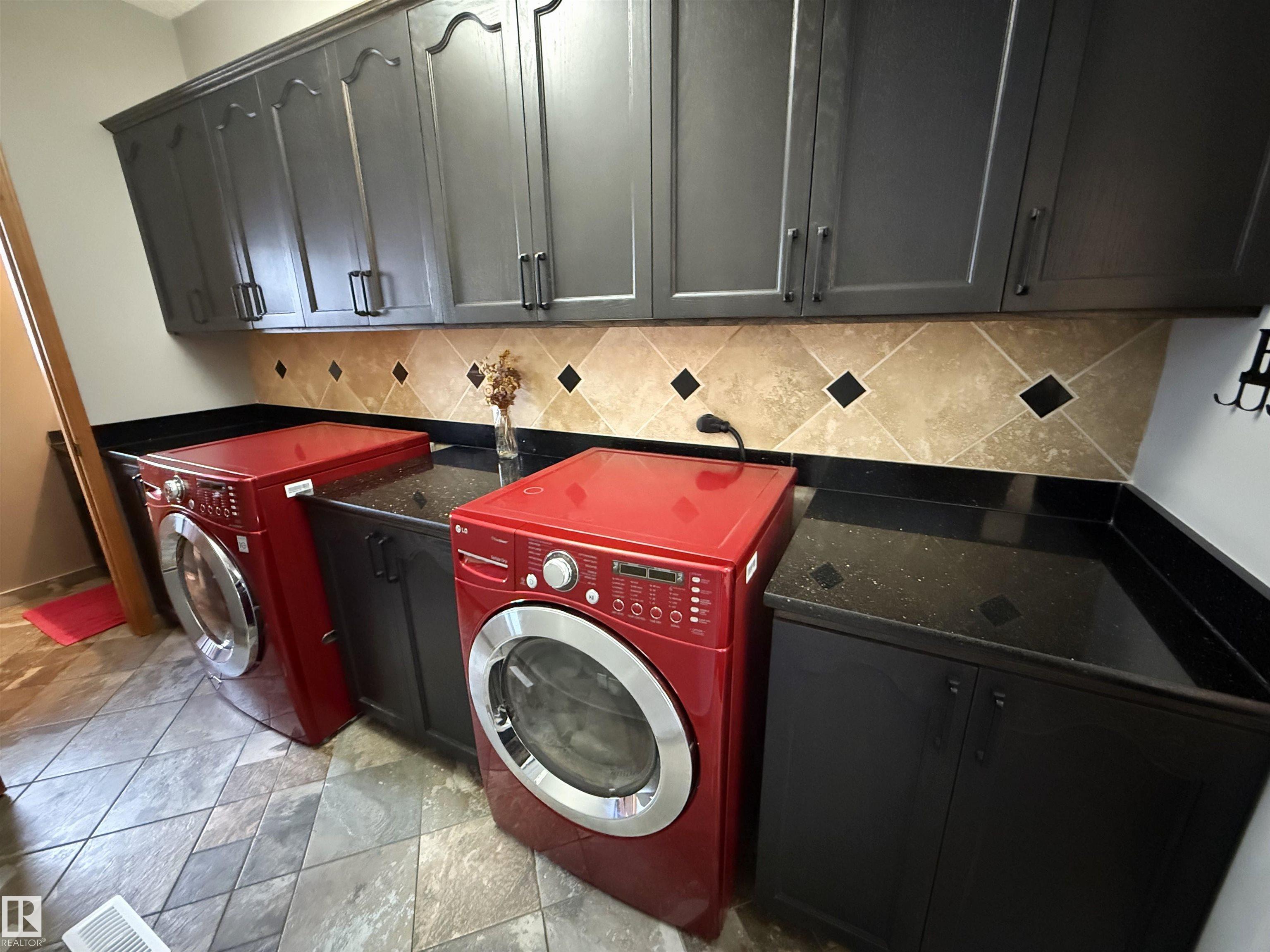 Photo 19 at 5 - 2022 Parkland Drive, Marrakesh Properties, Rural Parkland County