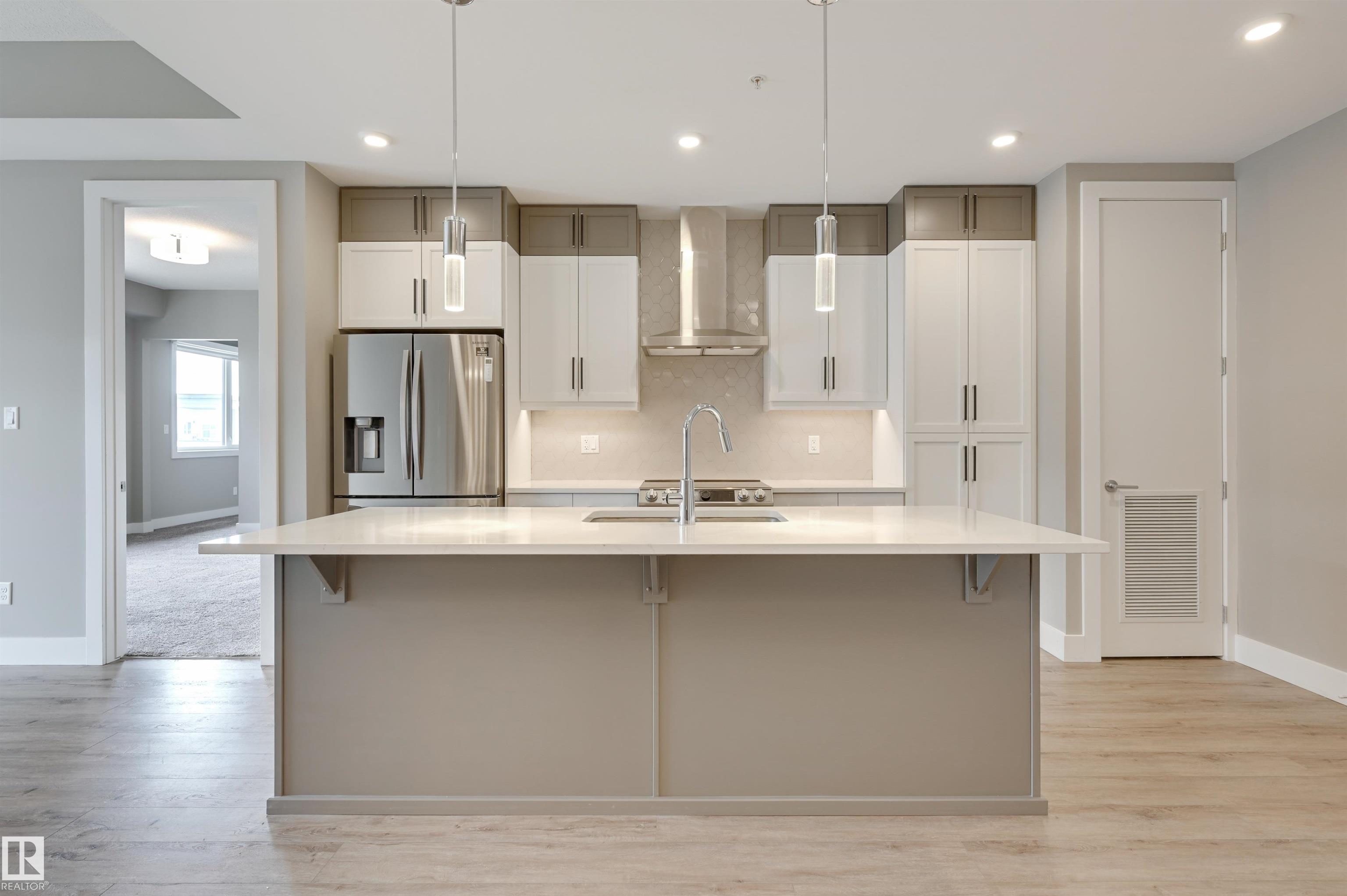 Picture for #406 528 Griesbach PR NW