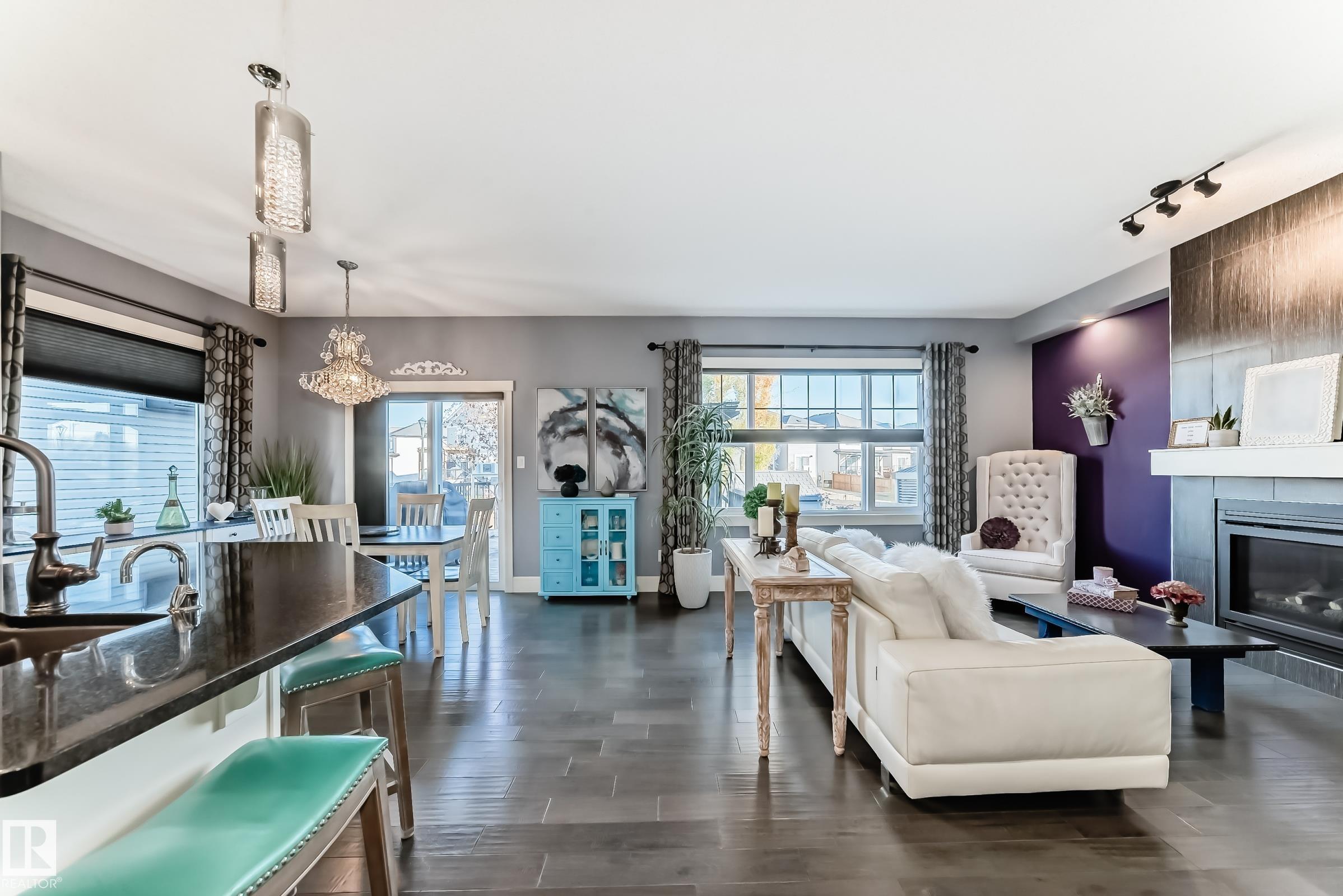 Picture for 3411 8 ST NW