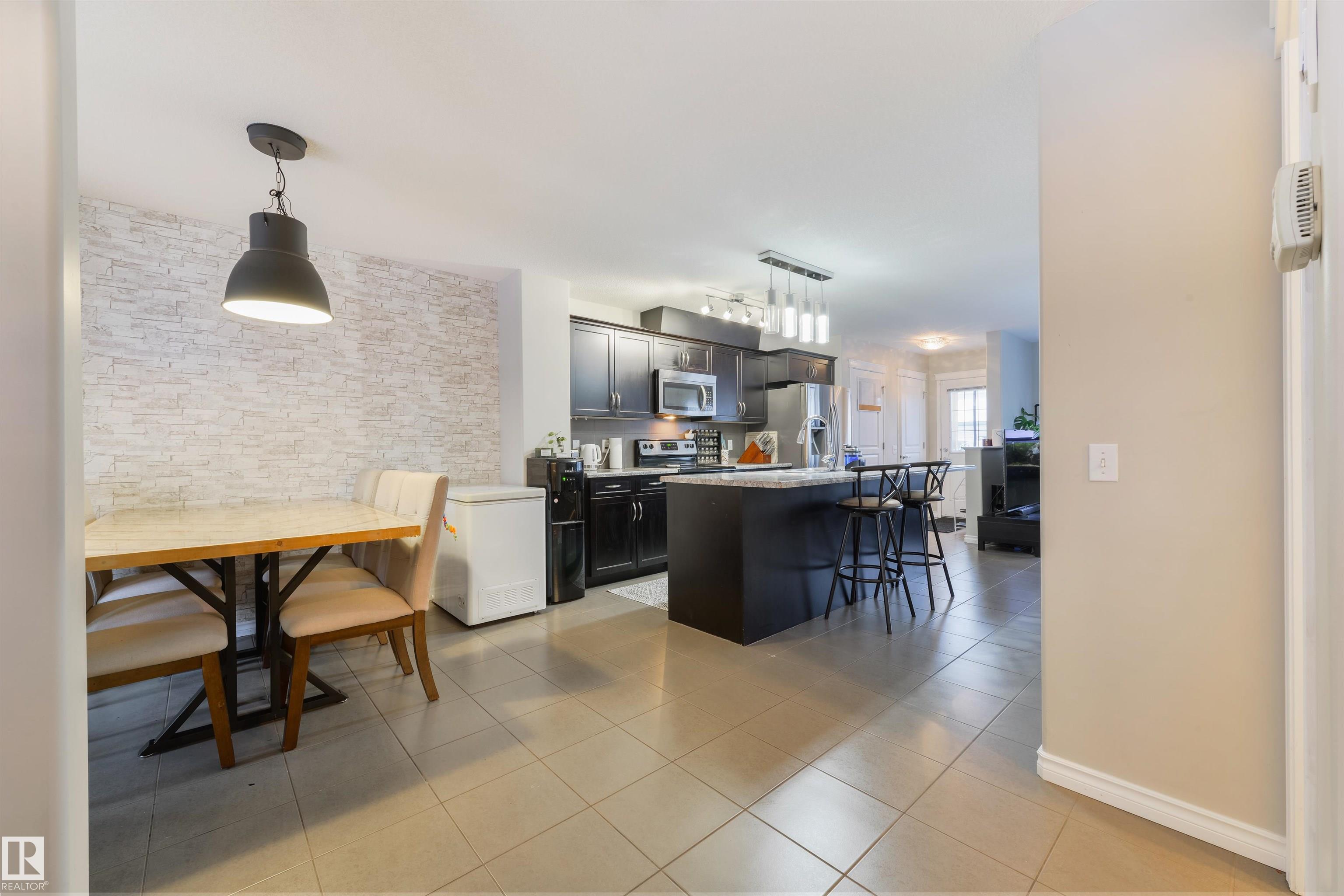 Picture for 346 SECORD BV NW