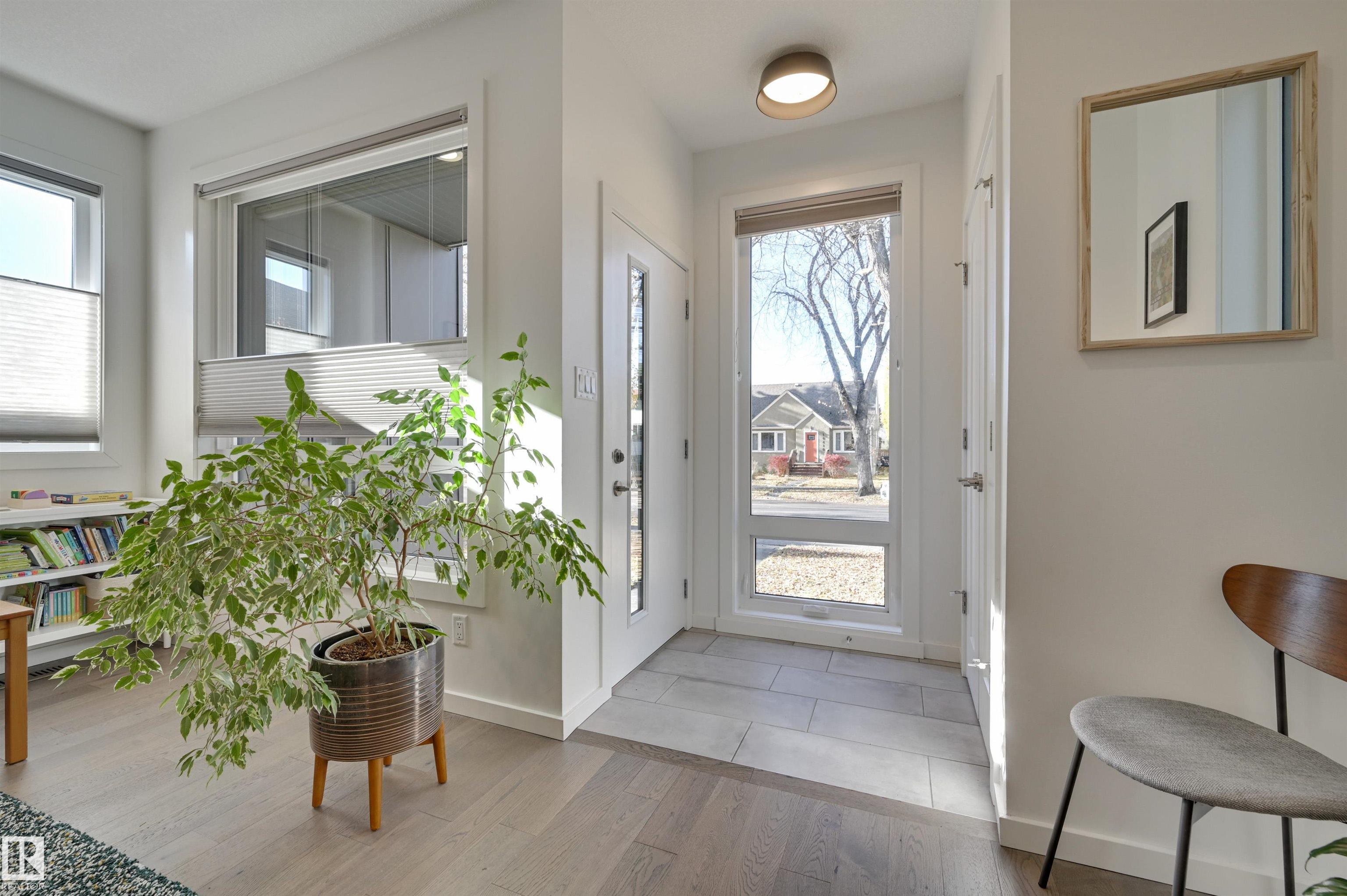 Picture for 10411 144 ST NW