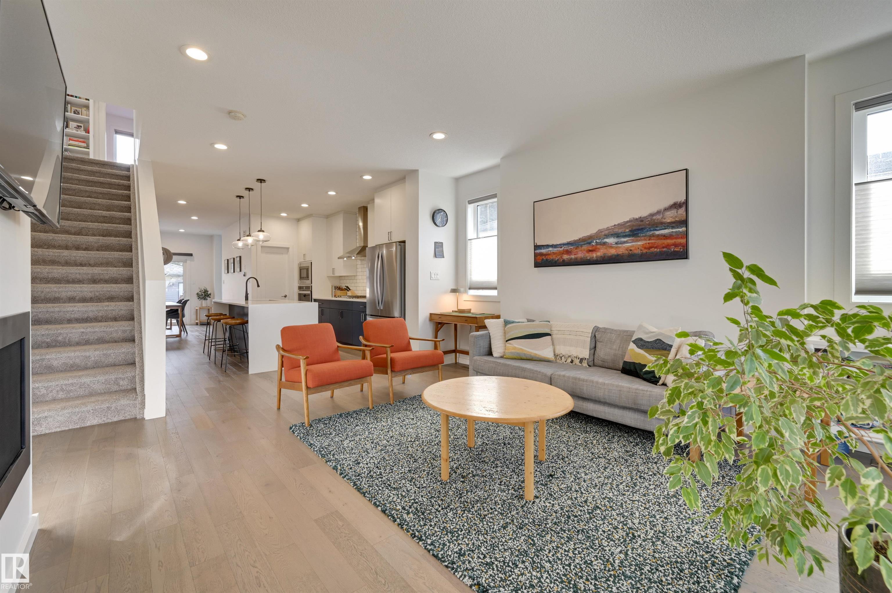 Picture for 10411 144 ST NW