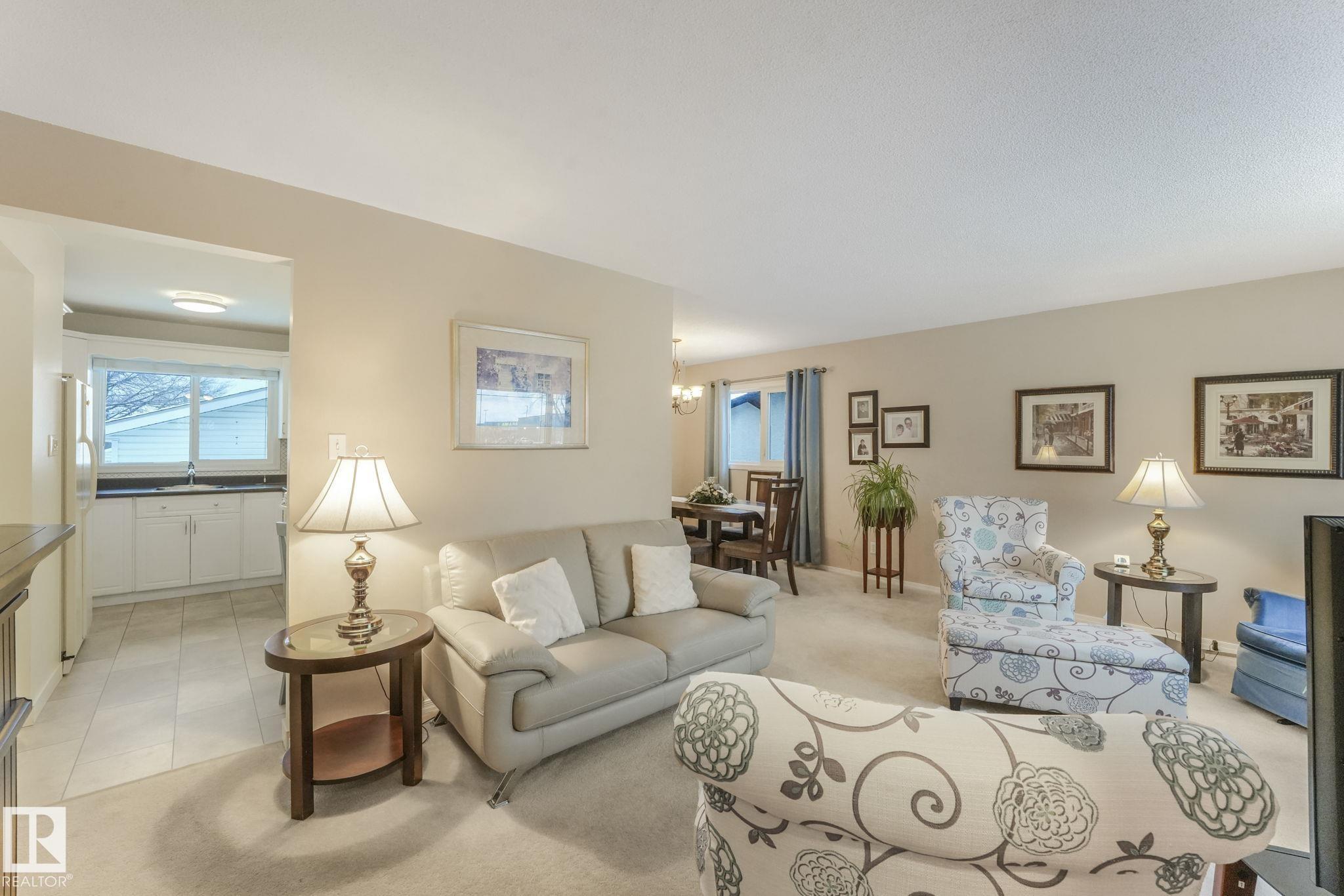 Picture for 12503 137 AV NW