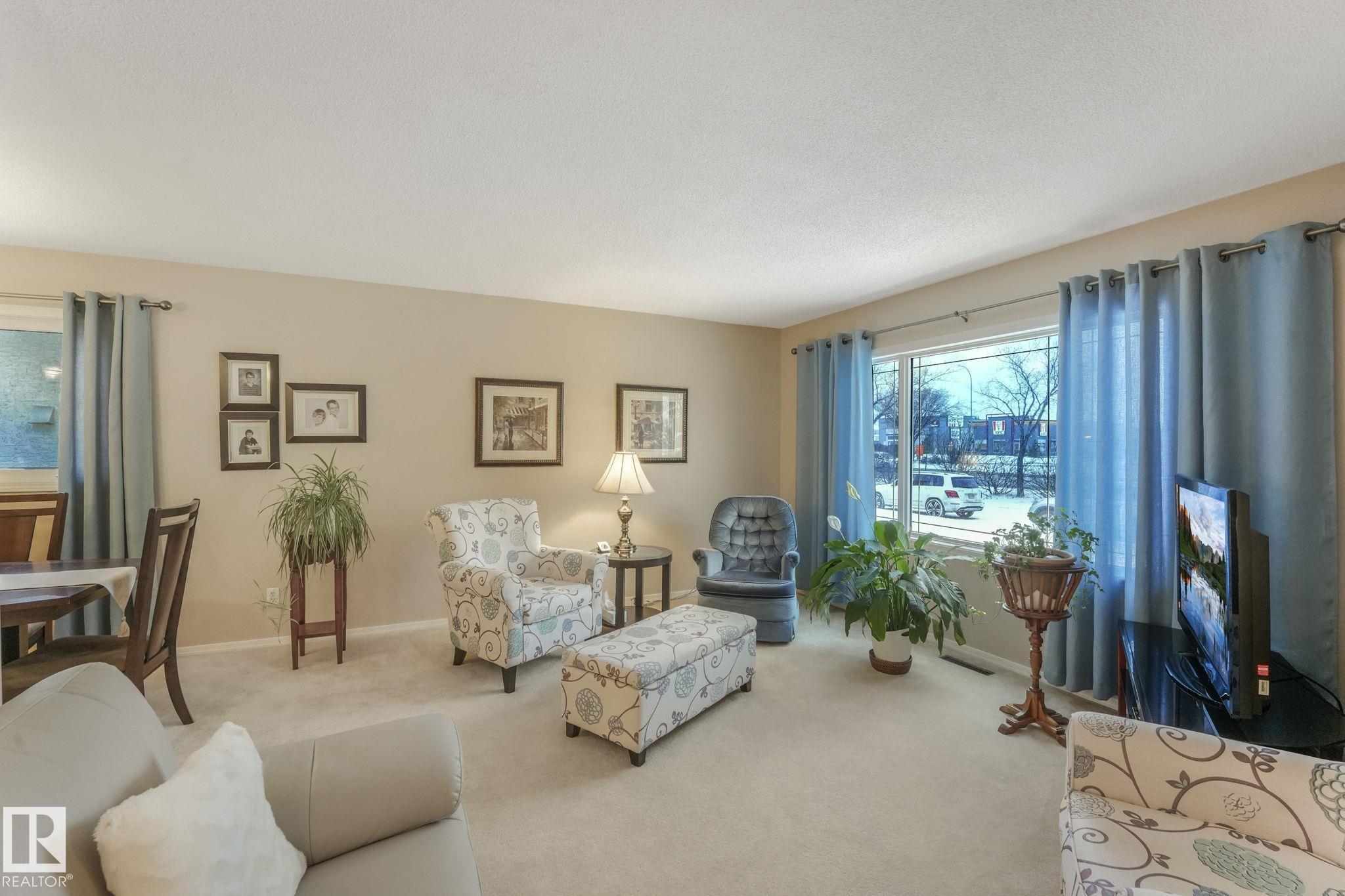 Picture for 12503 137 AV NW