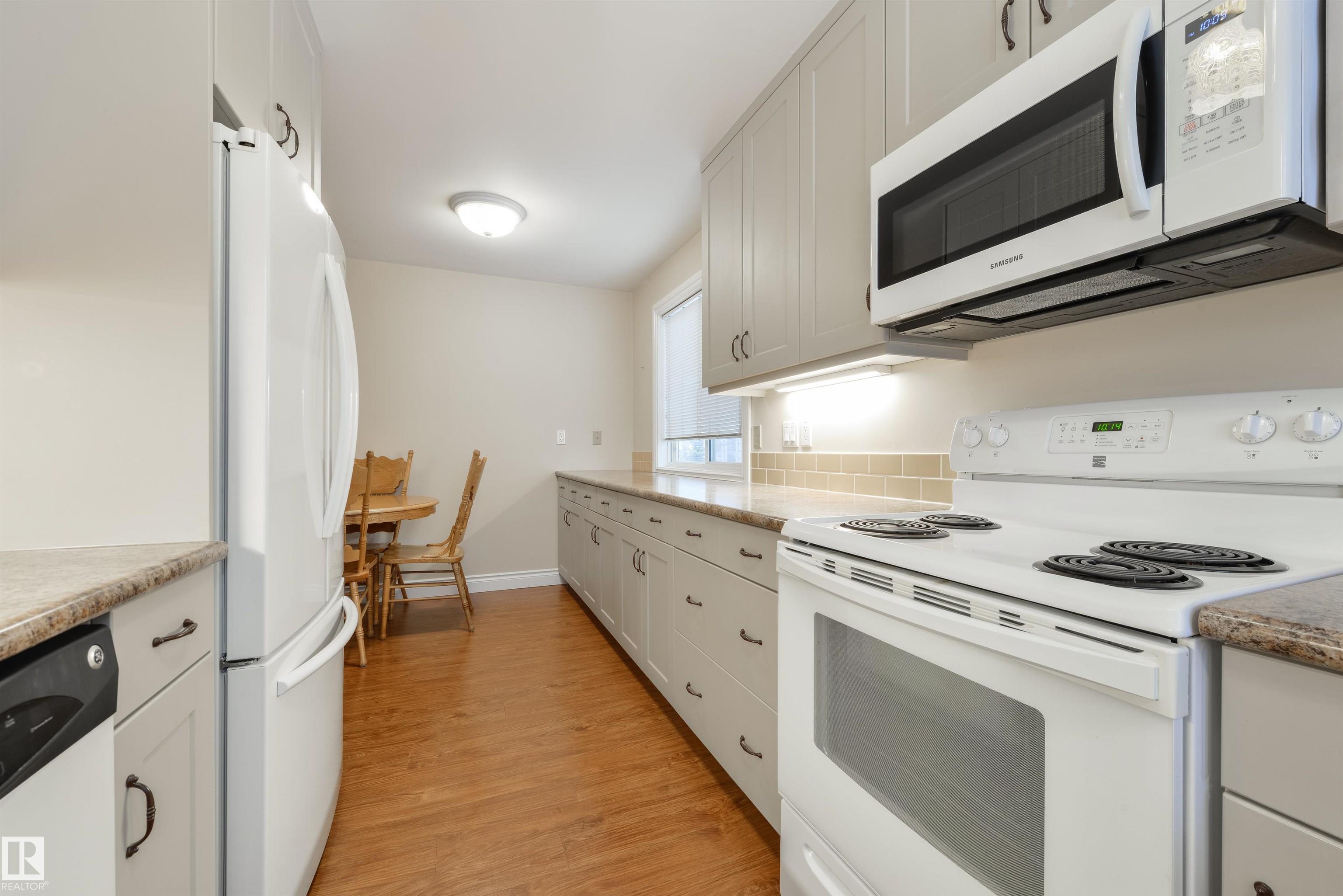 Photo 16 at 13420 60 Street NW, Belvedere, Edmonton