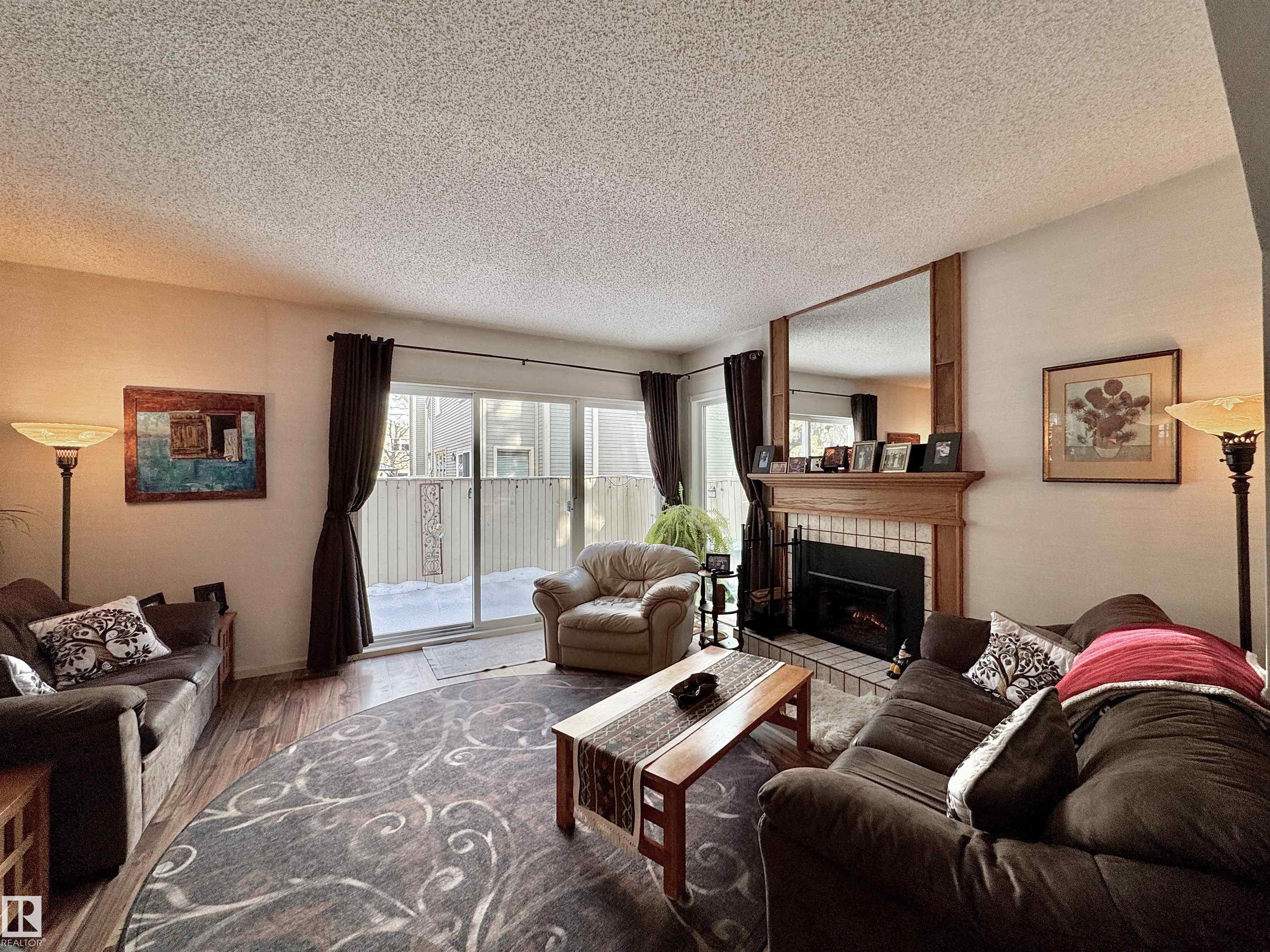 Picture for 1035 109 ST NW