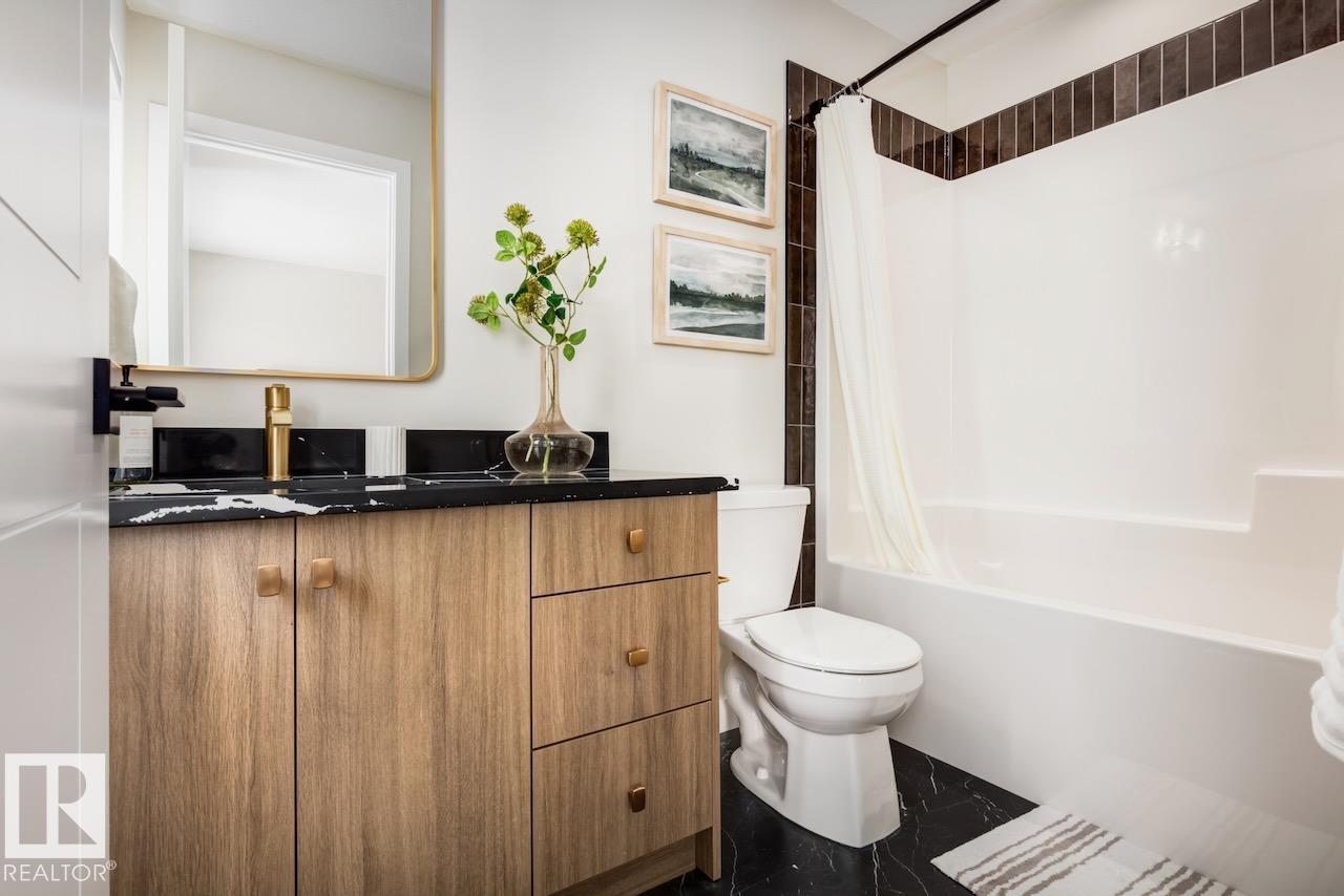 Photo 12 at 9 Cobblestone Gate, Copperhaven, Spruce Grove