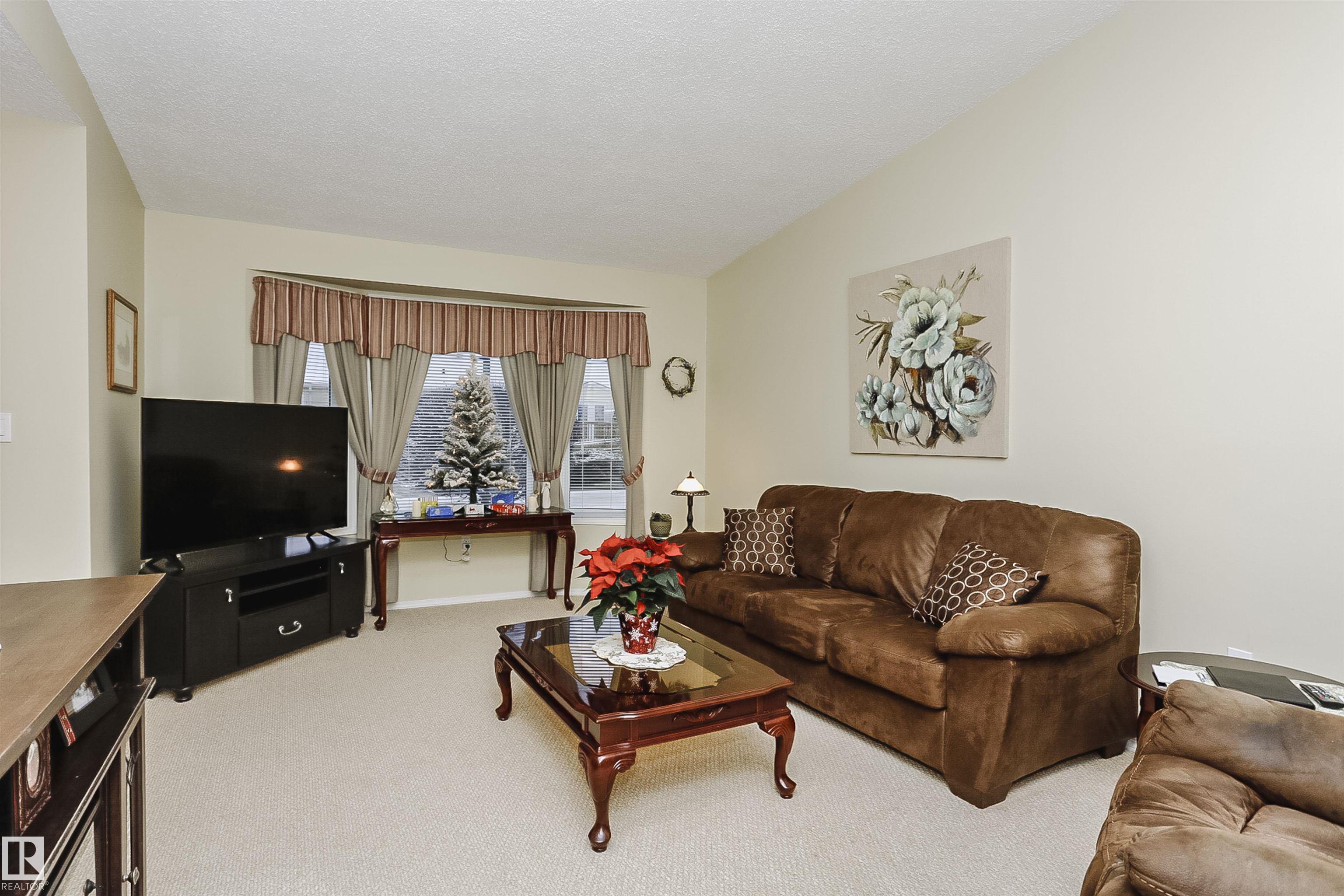 10105 105 Street, Morinville