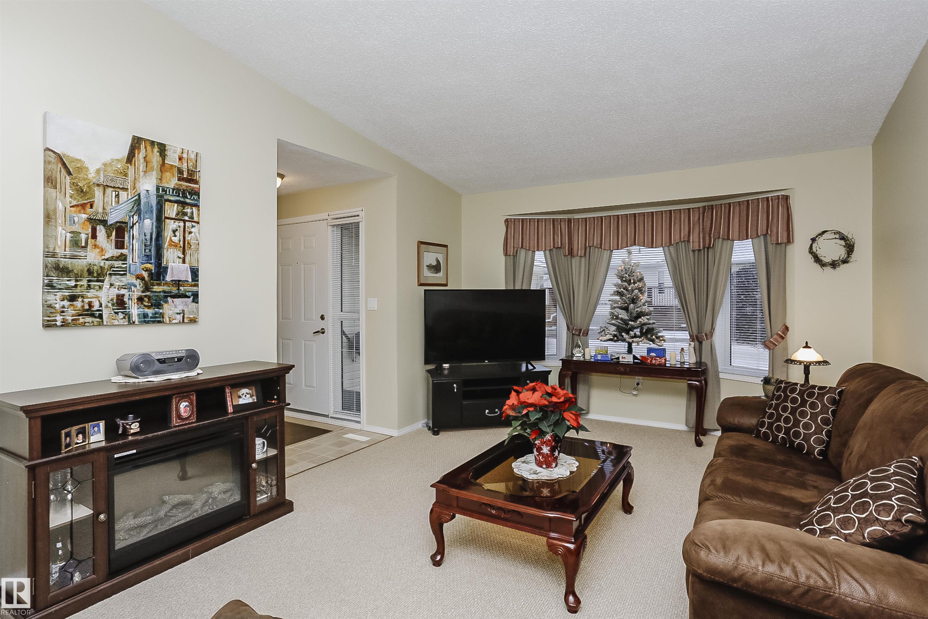 10105 105 Street, Morinville