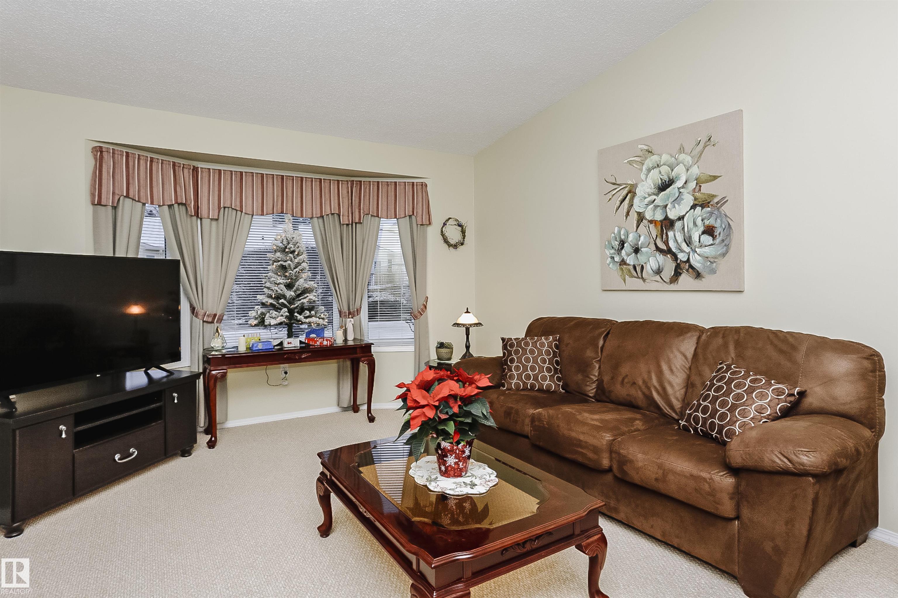 Photo 7 at 10105 105 Street, Morinville