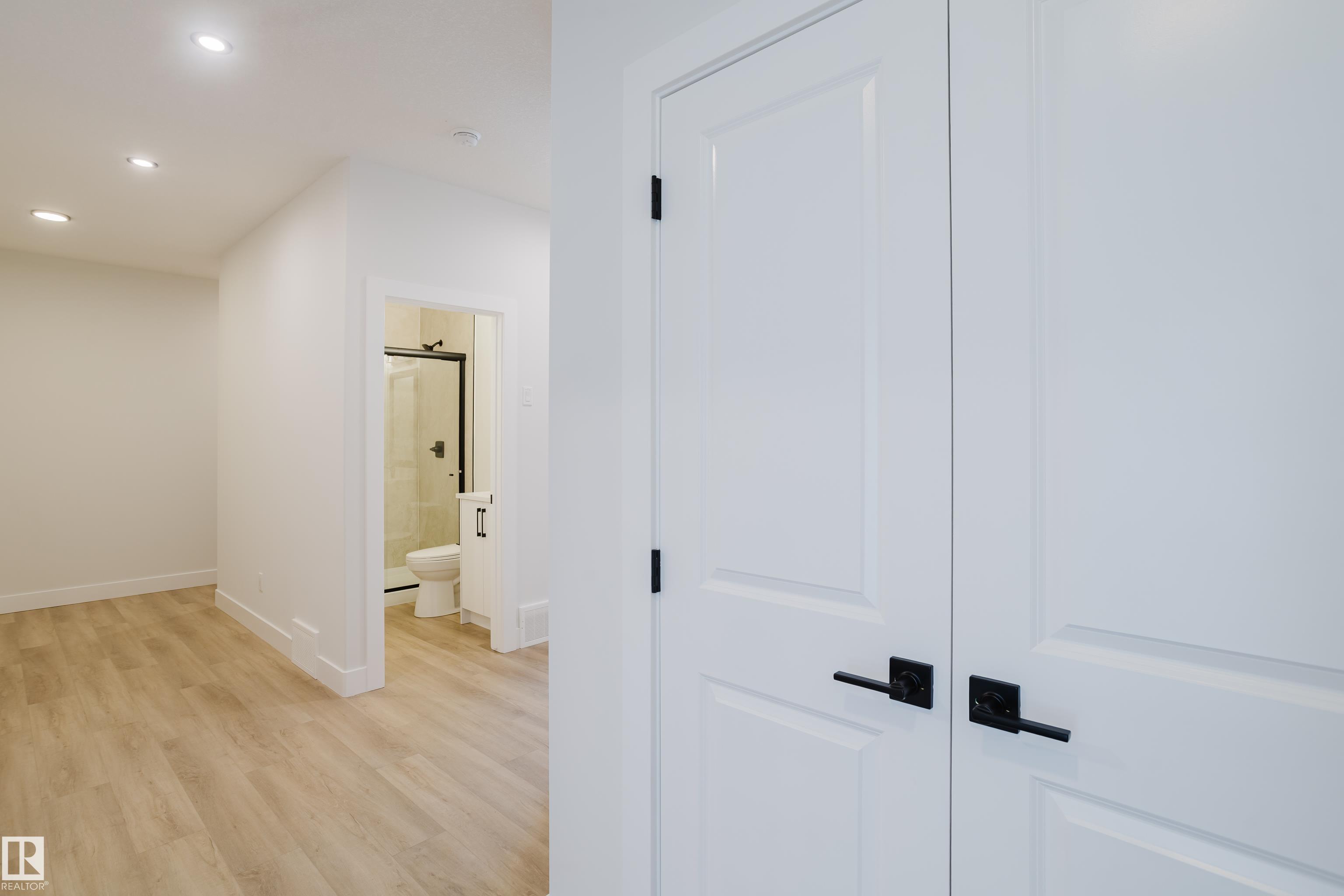 Picture for 222 EDGEMONT GREEN GR NW