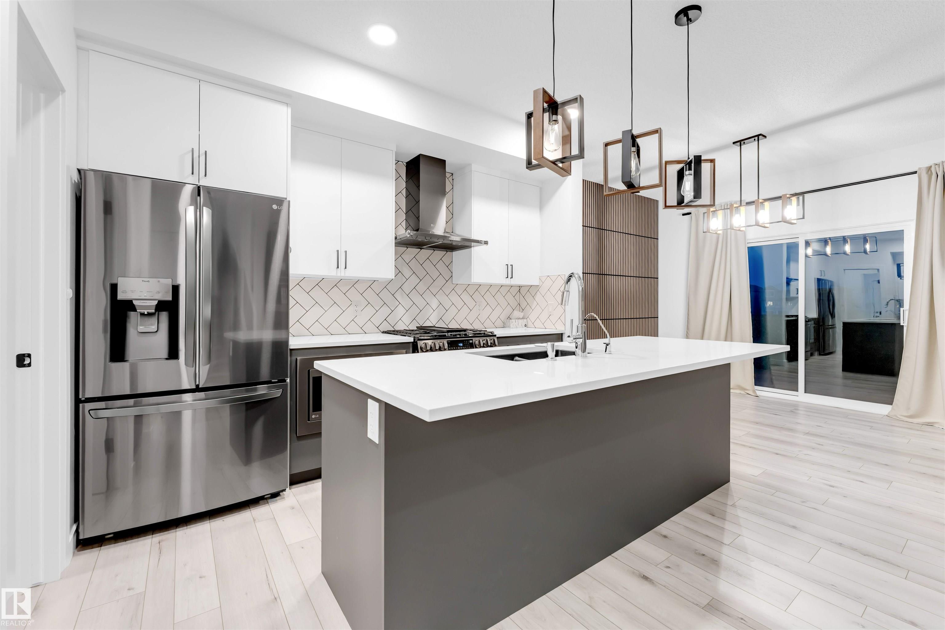 Photo 13 at 19135 22 Avenue NW, River's Edge, Edmonton