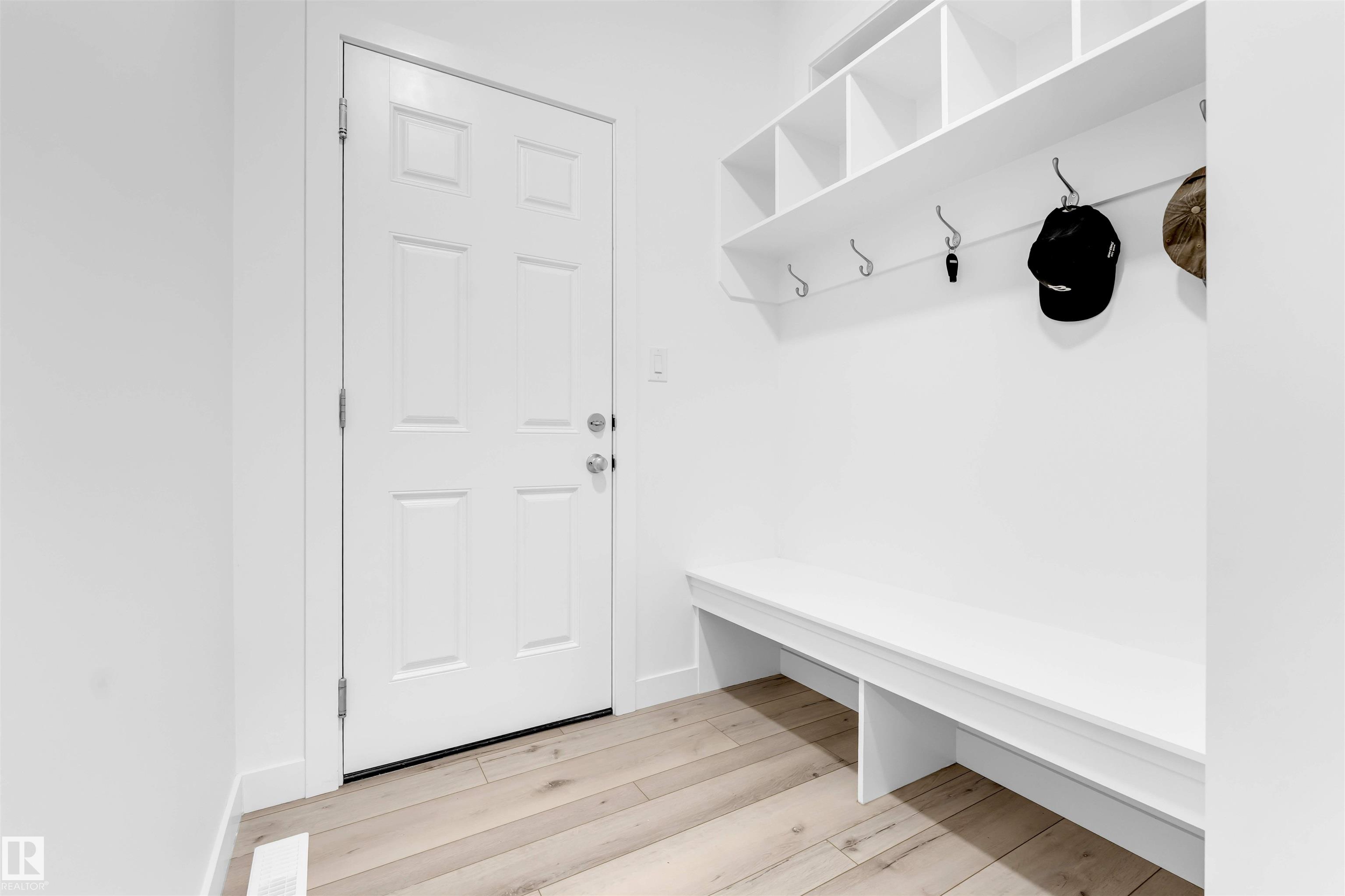 Photo 10 at 19135 22 Avenue NW, River's Edge, Edmonton