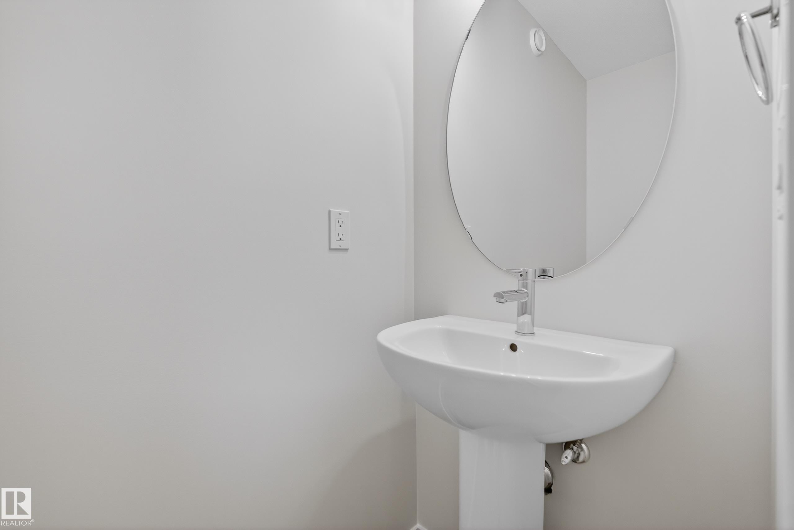 Photo 17 at 93 Rosewood Way, Riverside, St. Albert