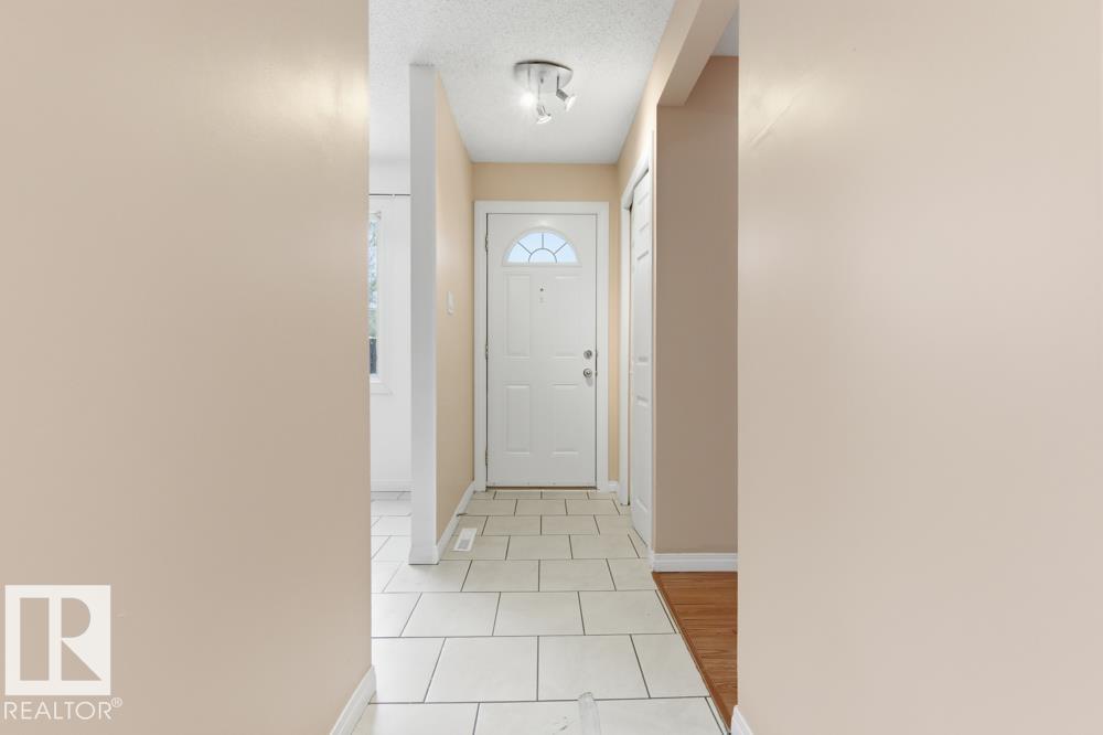 Picture for 196 ROSELAND VG NW