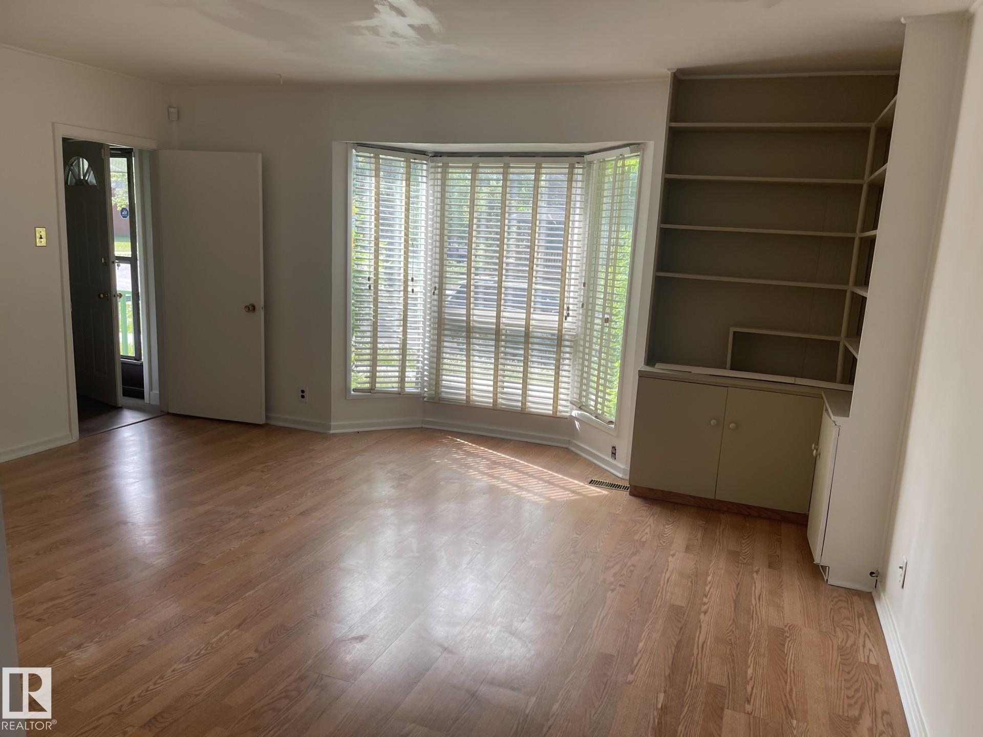 Picture for 12202 105 ST NW